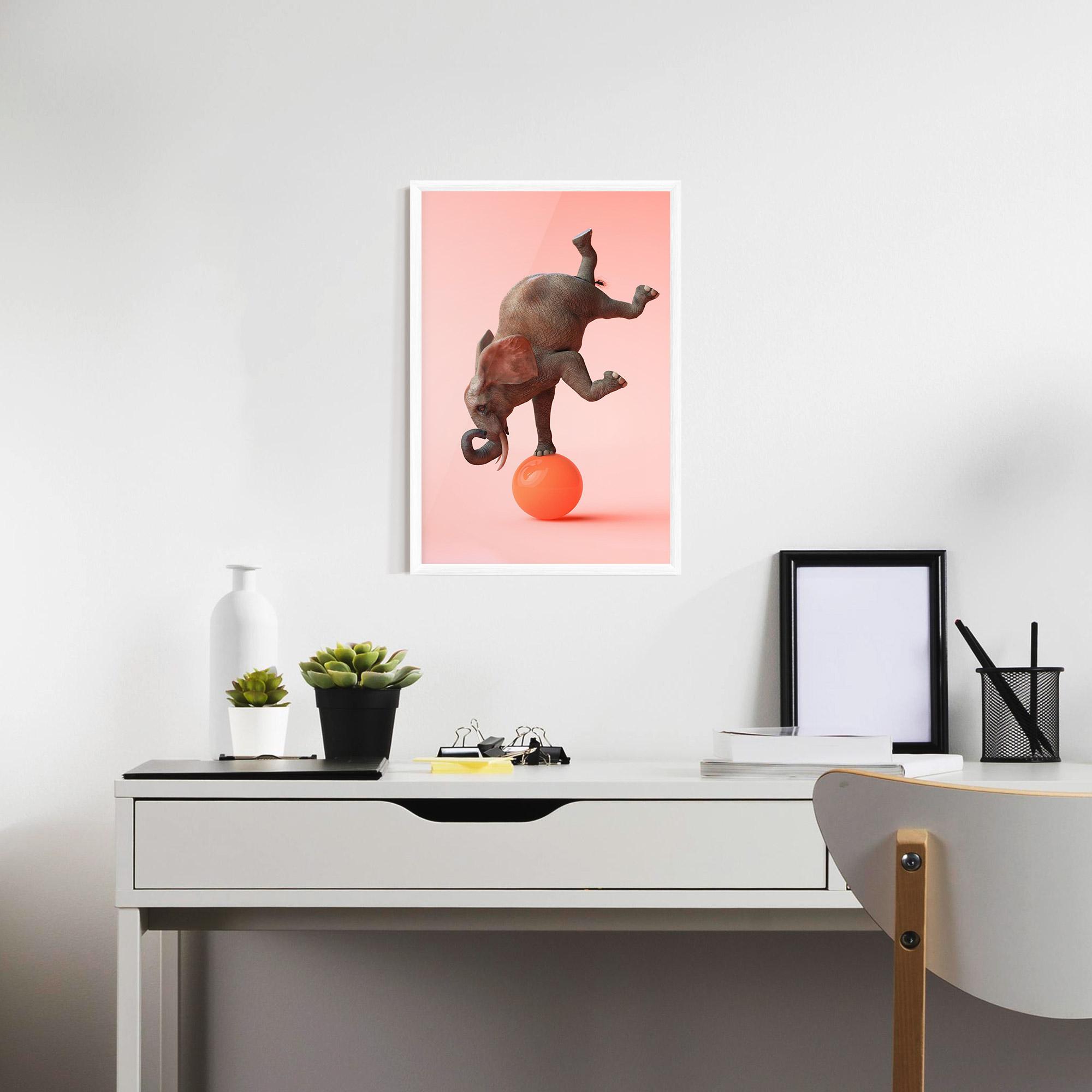Gerahmte Poster Ball Elephant mockup 7