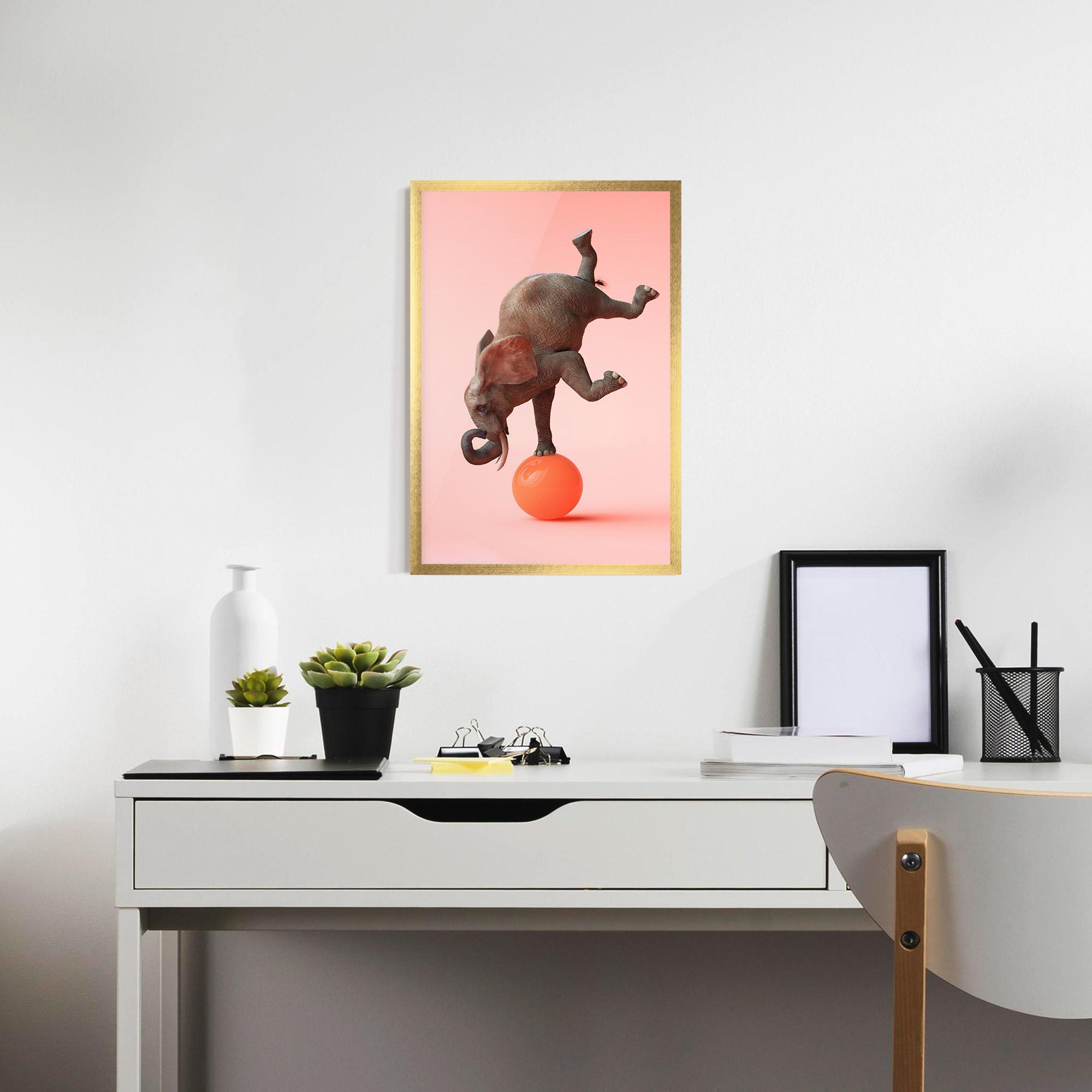 Gerahmte Poster Ball Elephant mockup 7
