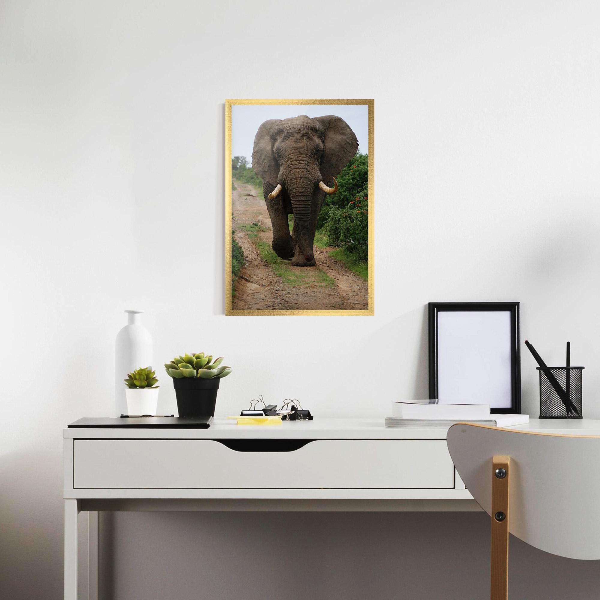 Gerahmte Poster Elephant Safari mockup 7