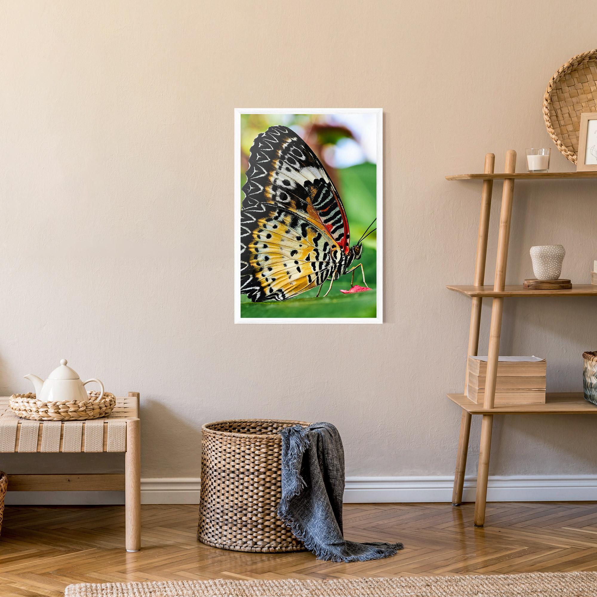 Gerahmte Poster Pretty Colorful Butterfly mockup 9