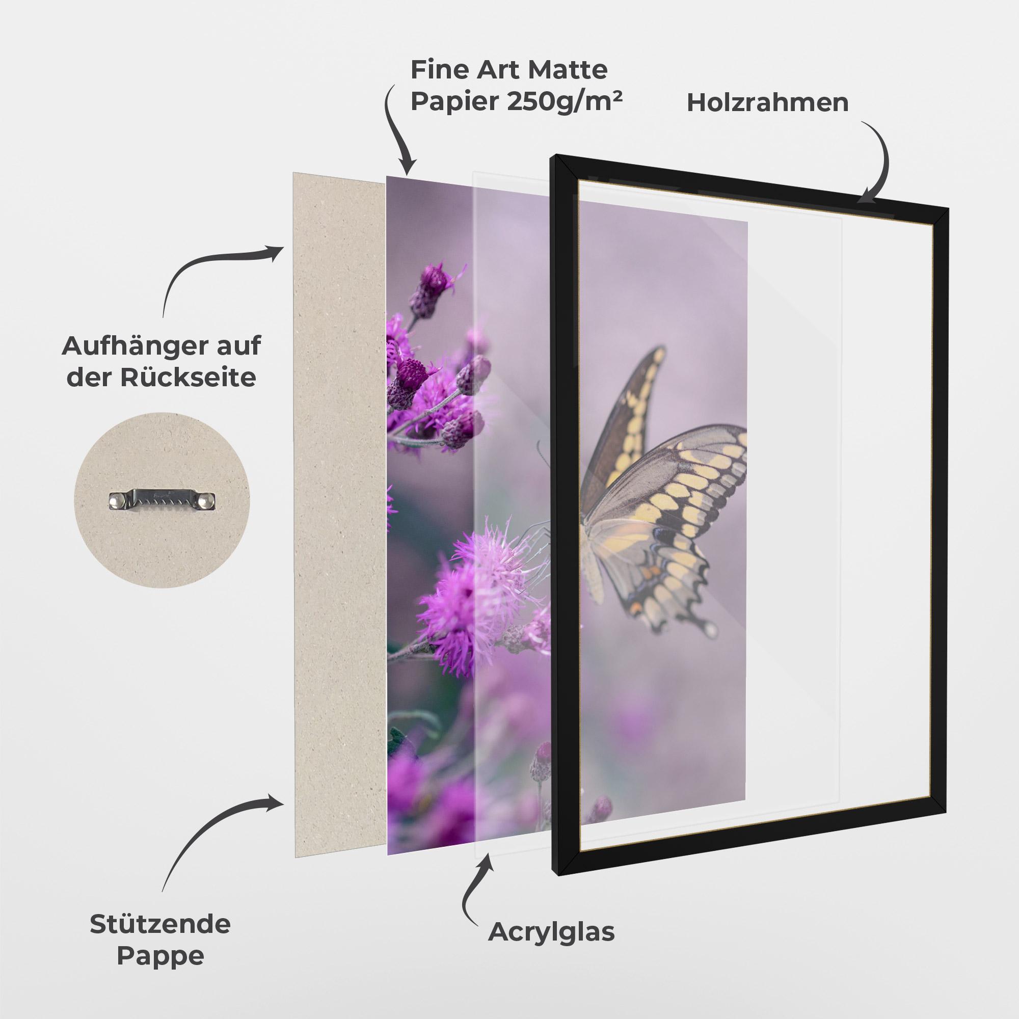 Gerahmte Poster Cream Black Butterfly mockup 1