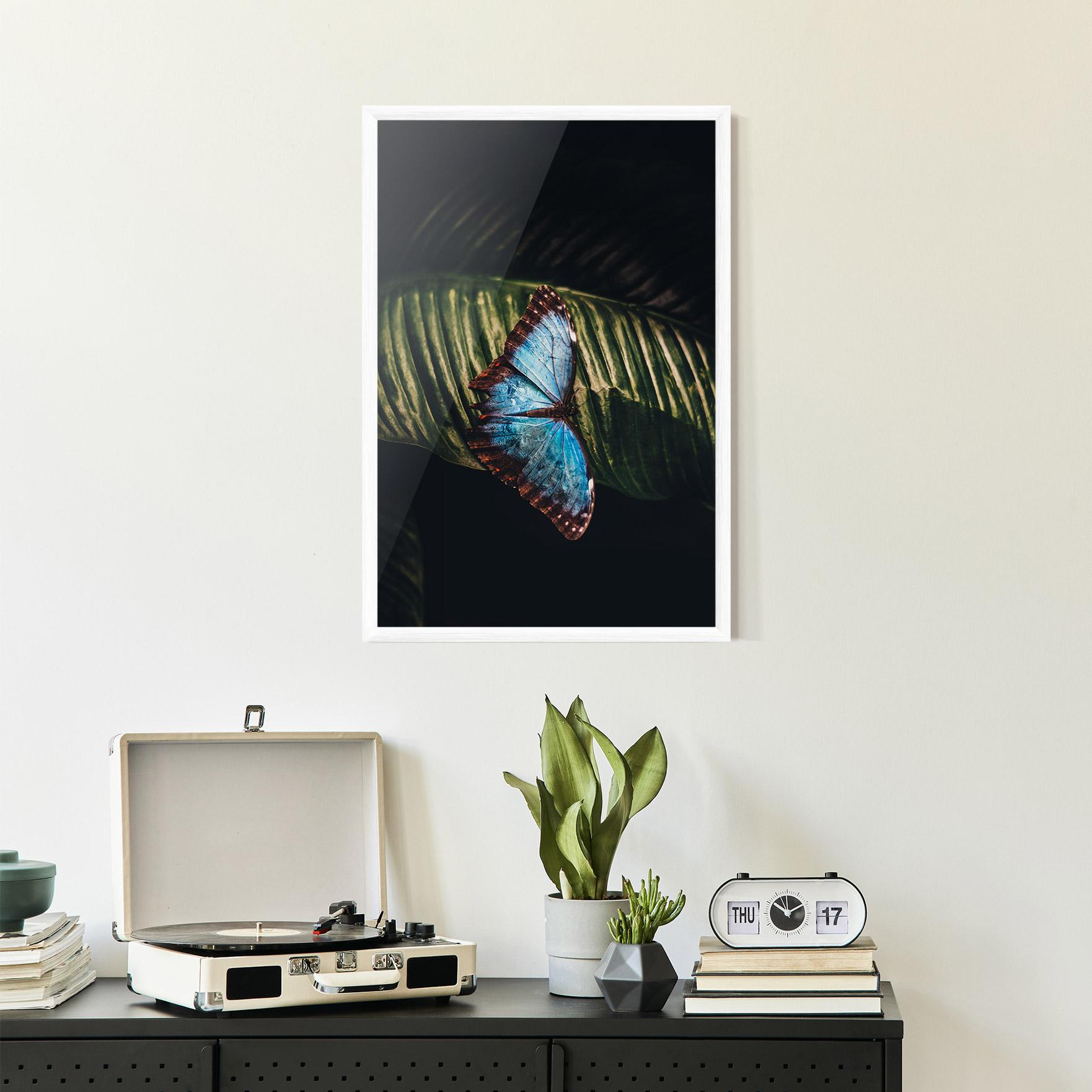 Gerahmte Poster Light Blue Butterfly mockup 2