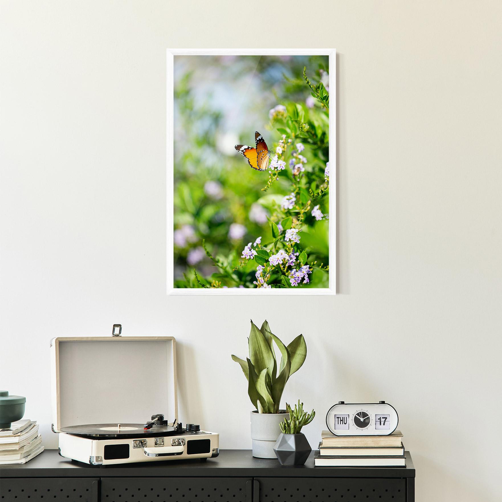 Gerahmte Poster Little Orange Elephant mockup 2