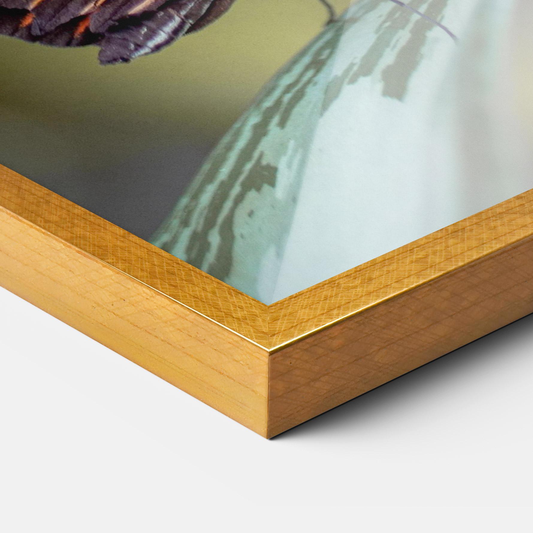 Gerahmte Poster Dark Purple Butterfly mockup 3