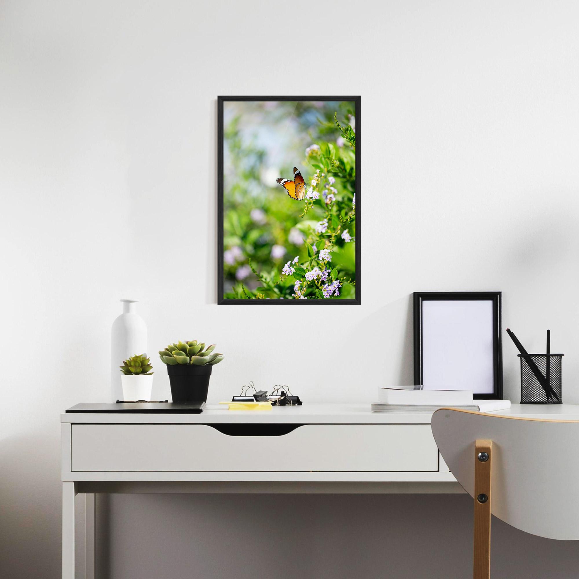 Gerahmte Poster Little Orange Elephant mockup 7