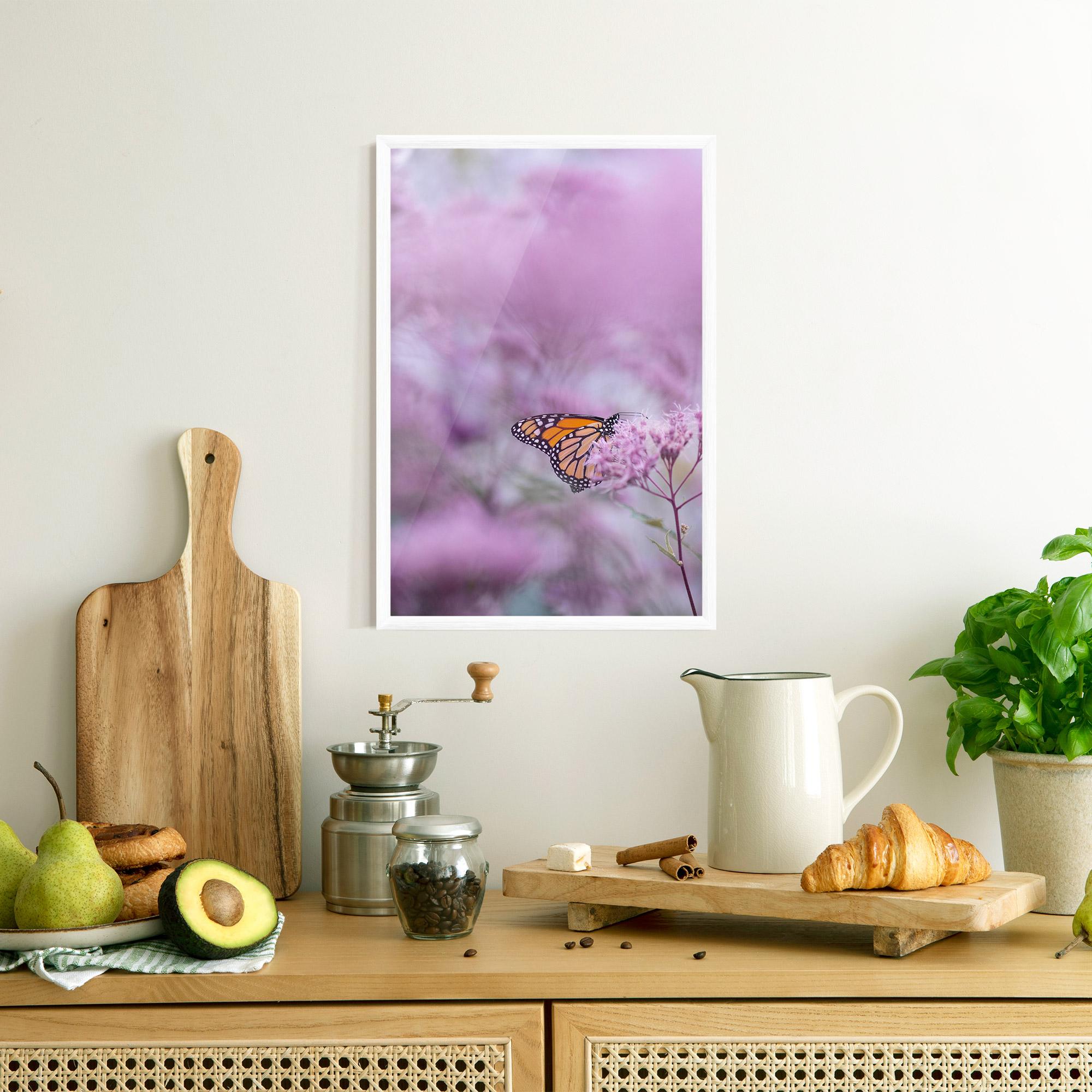 Gerahmte Poster Purple Flower Butterfly mockup 8