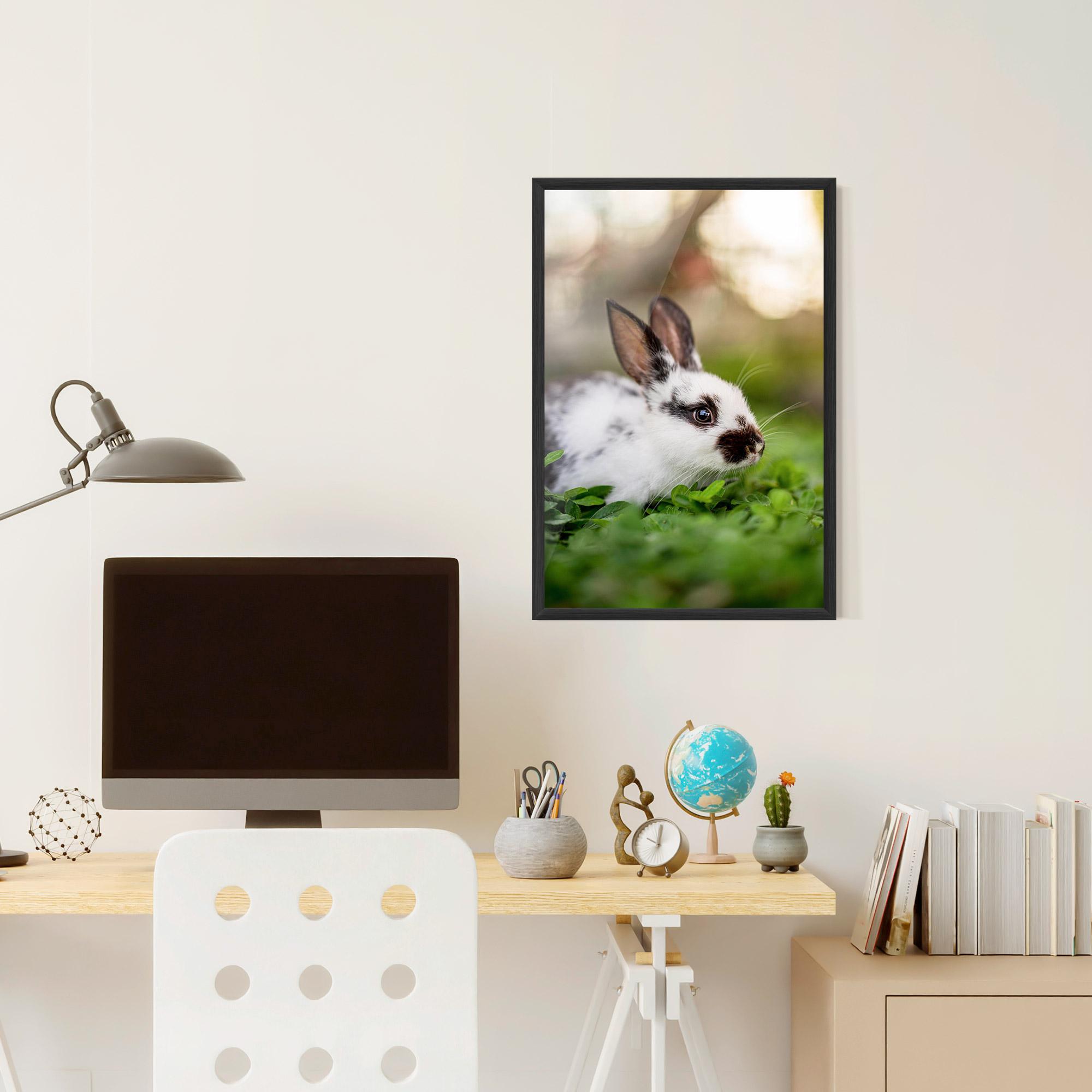 Gerahmte Poster White Black Bunny mockup 6