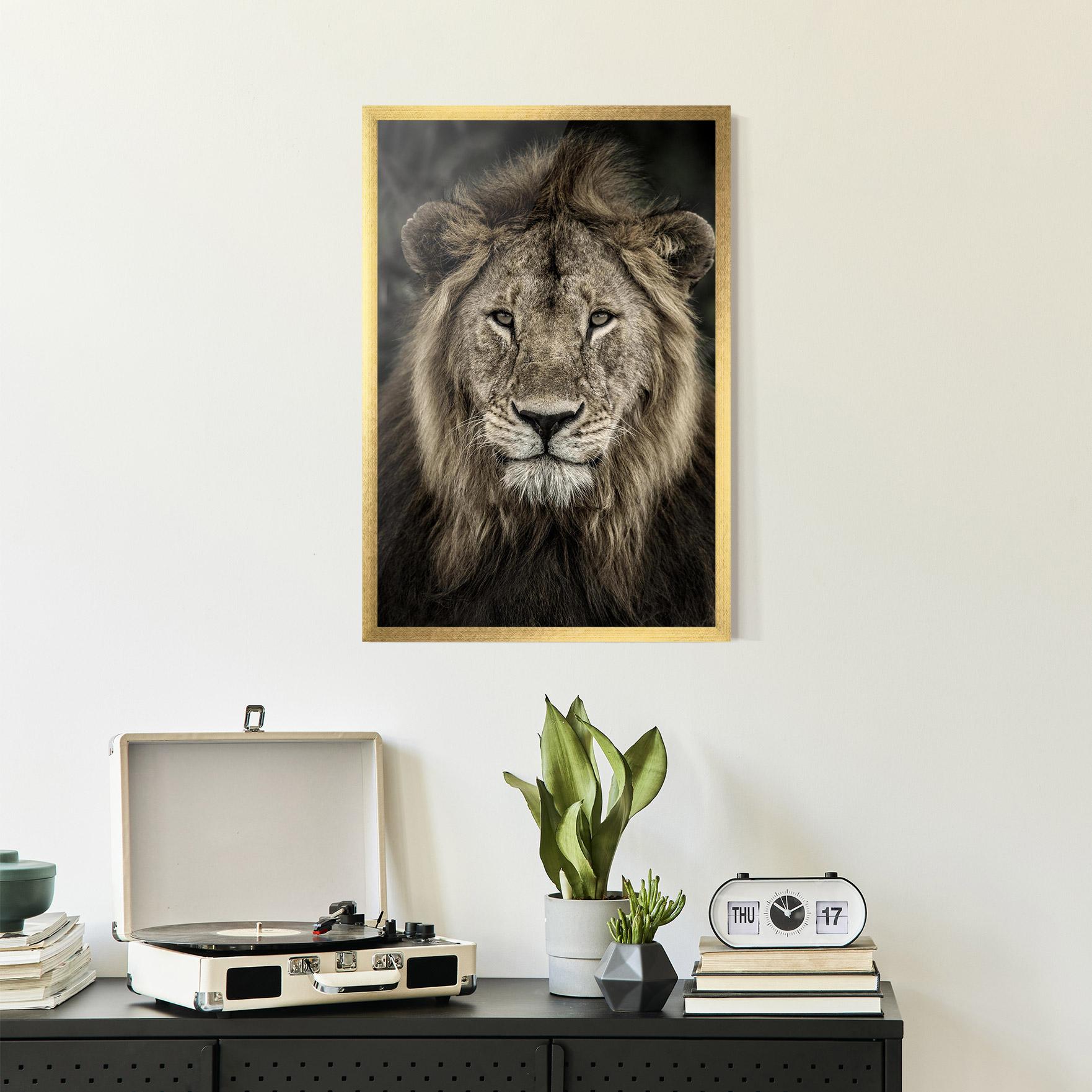 Gerahmte Poster Lion Close Up mockup 2