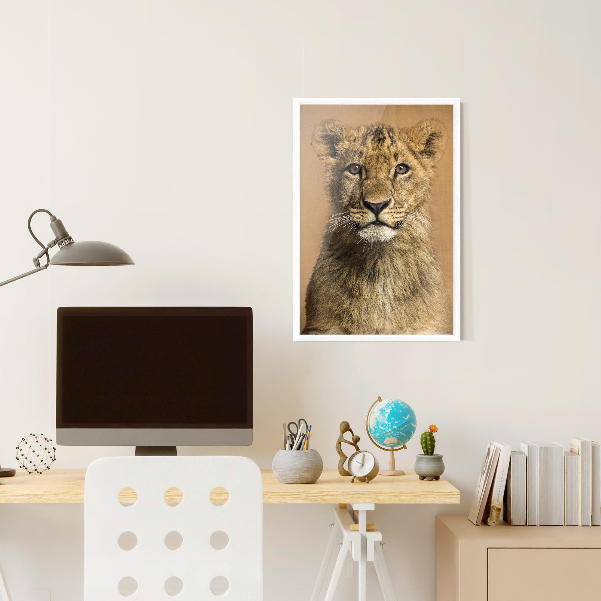 Gerahmte Poster Baby Lion mockup 6