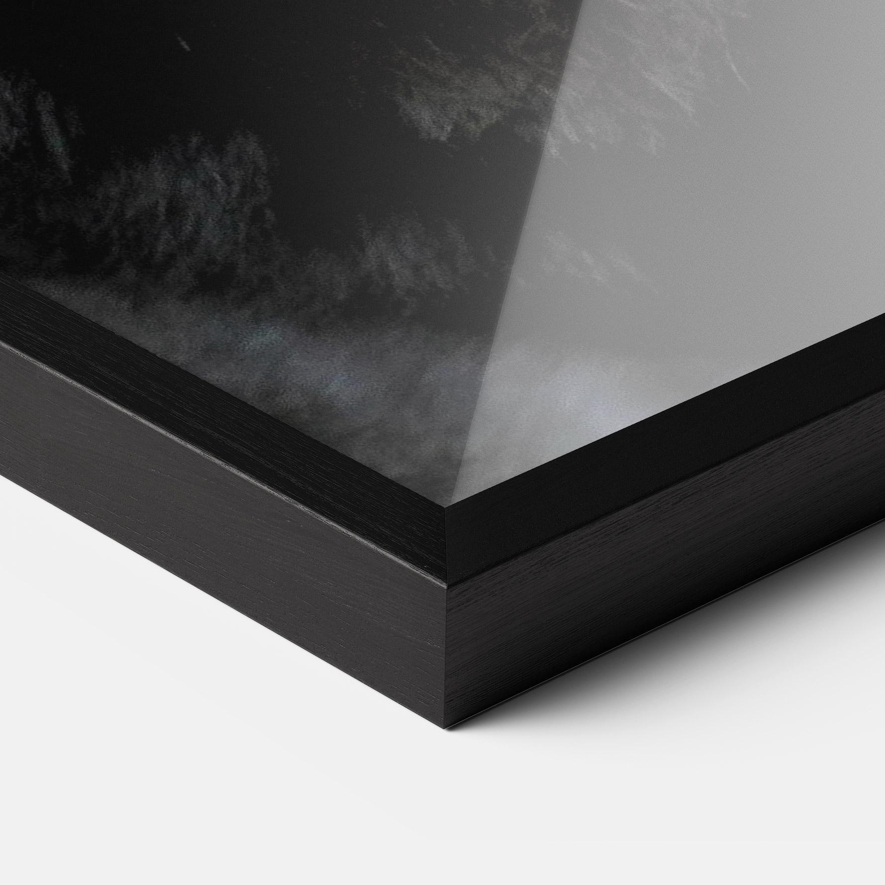 Gerahmte Poster Angry Wolf mockup 3