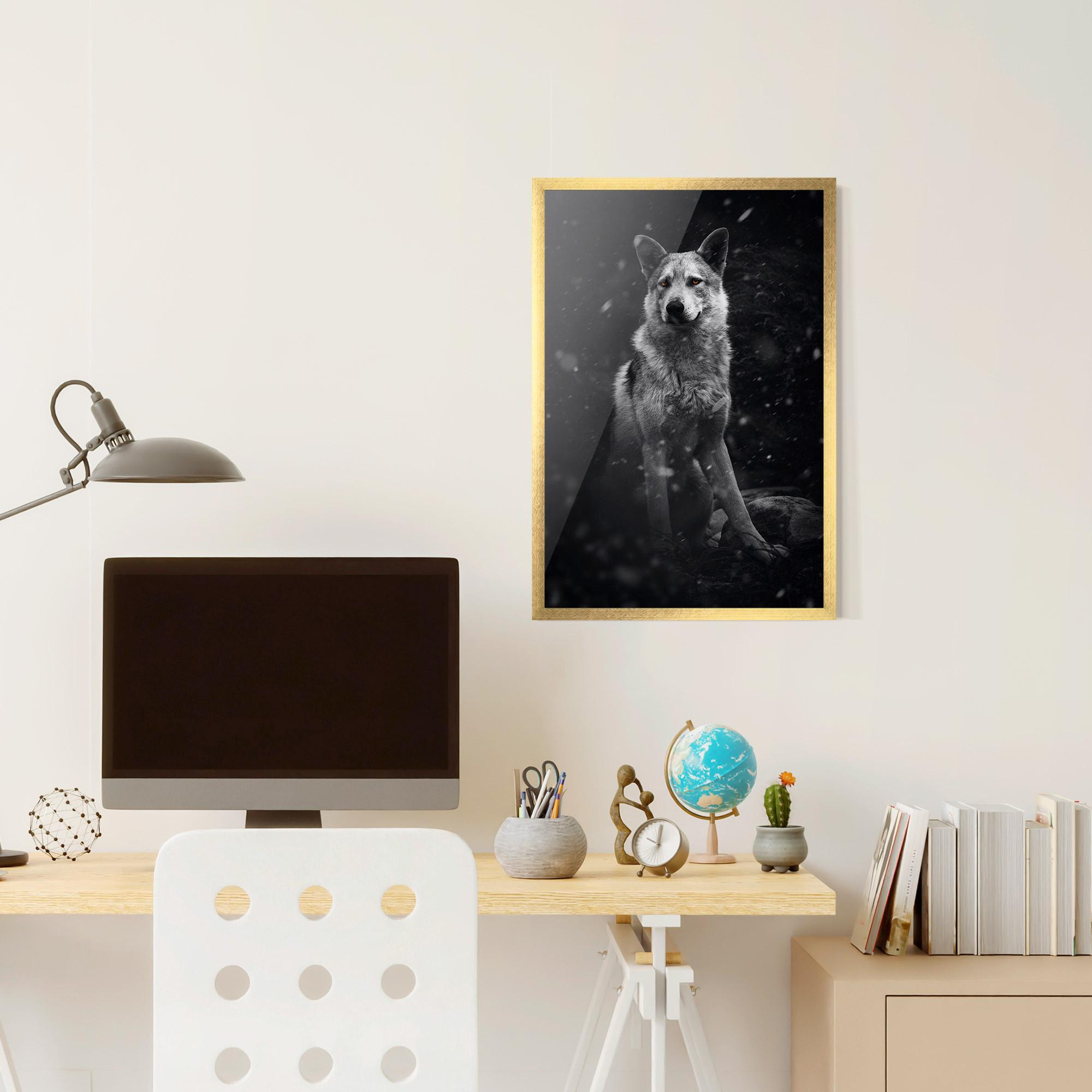 Gerahmte Poster Sitting Wolf mockup 6