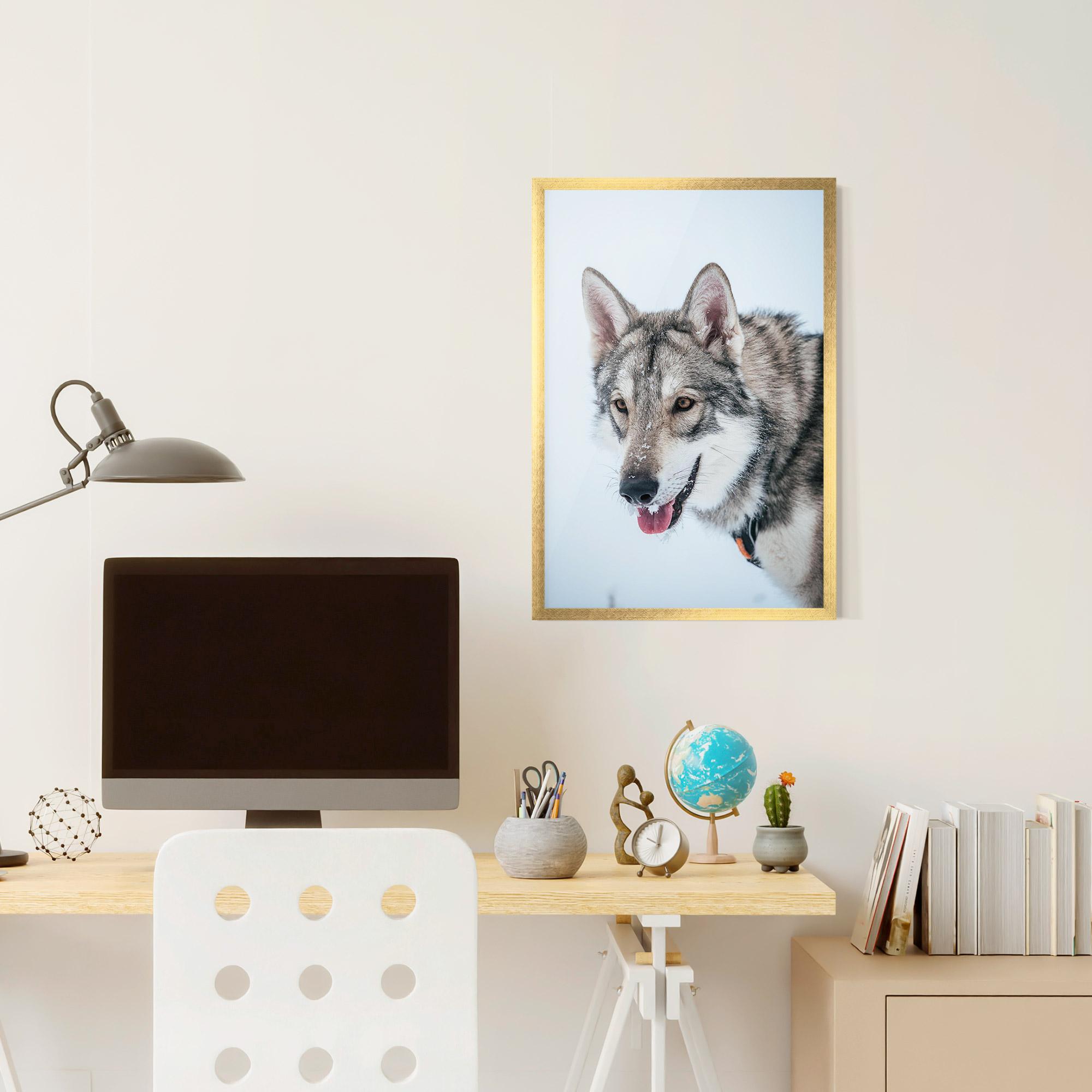 Gerahmte Poster Wolf Head mockup 6