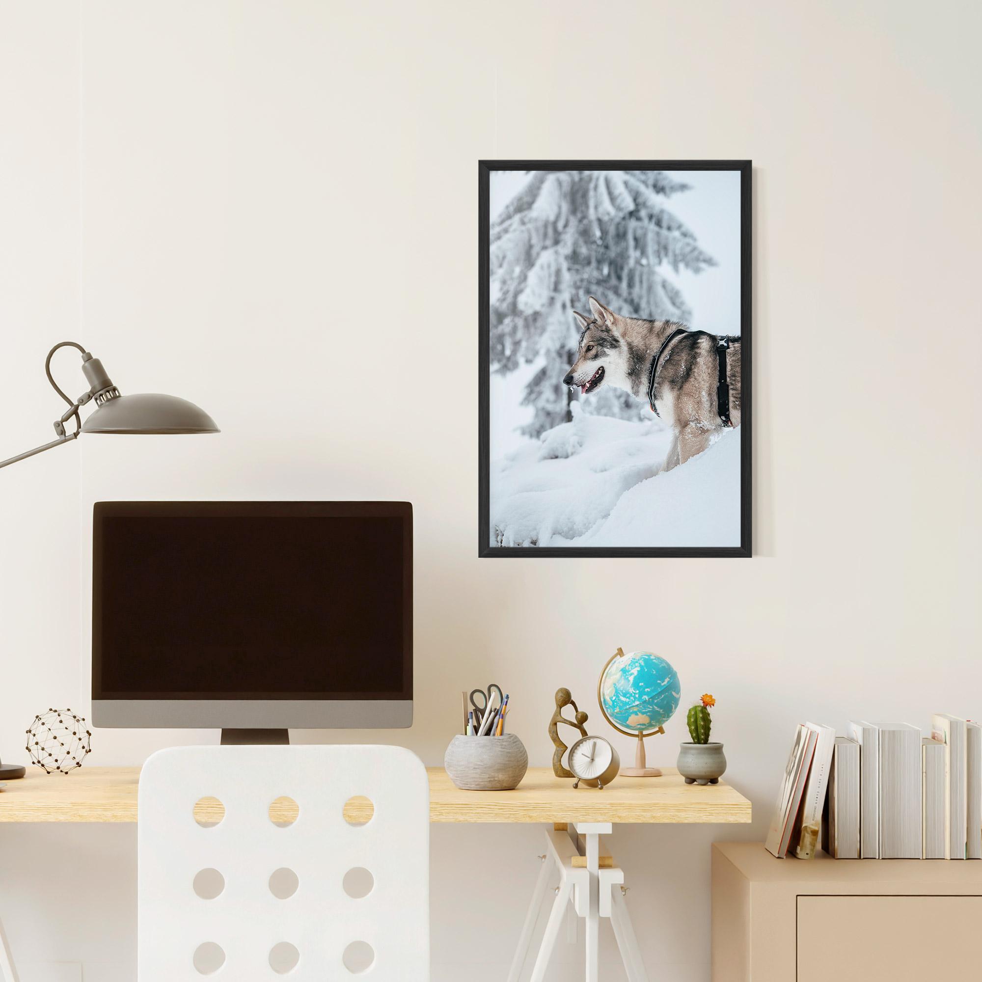 Gerahmte Poster Snow Wolf mockup 6
