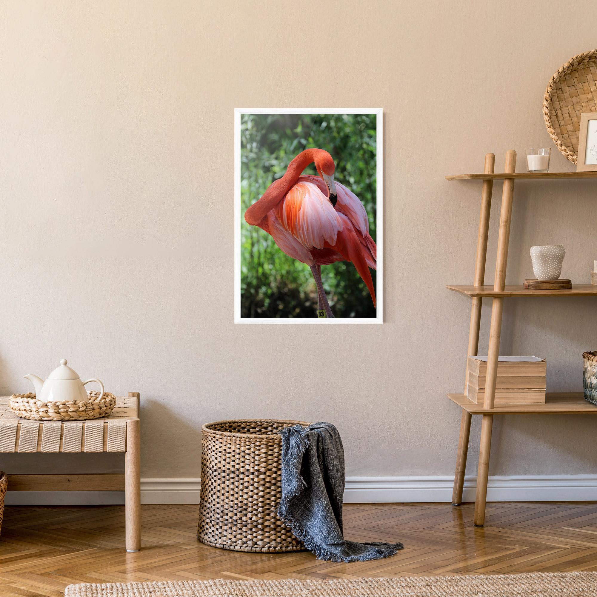 Gerahmte Poster Red Flamingo mockup 9