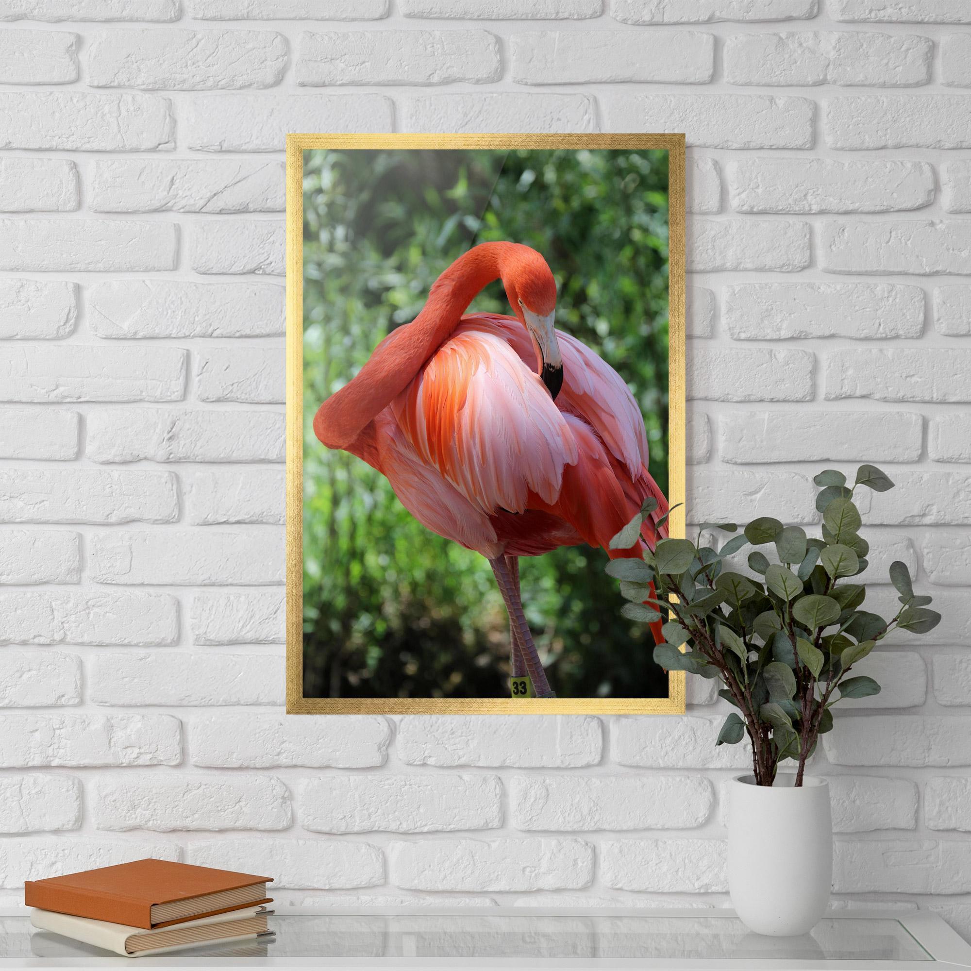 Gerahmte Poster Red Flamingo mockup 5