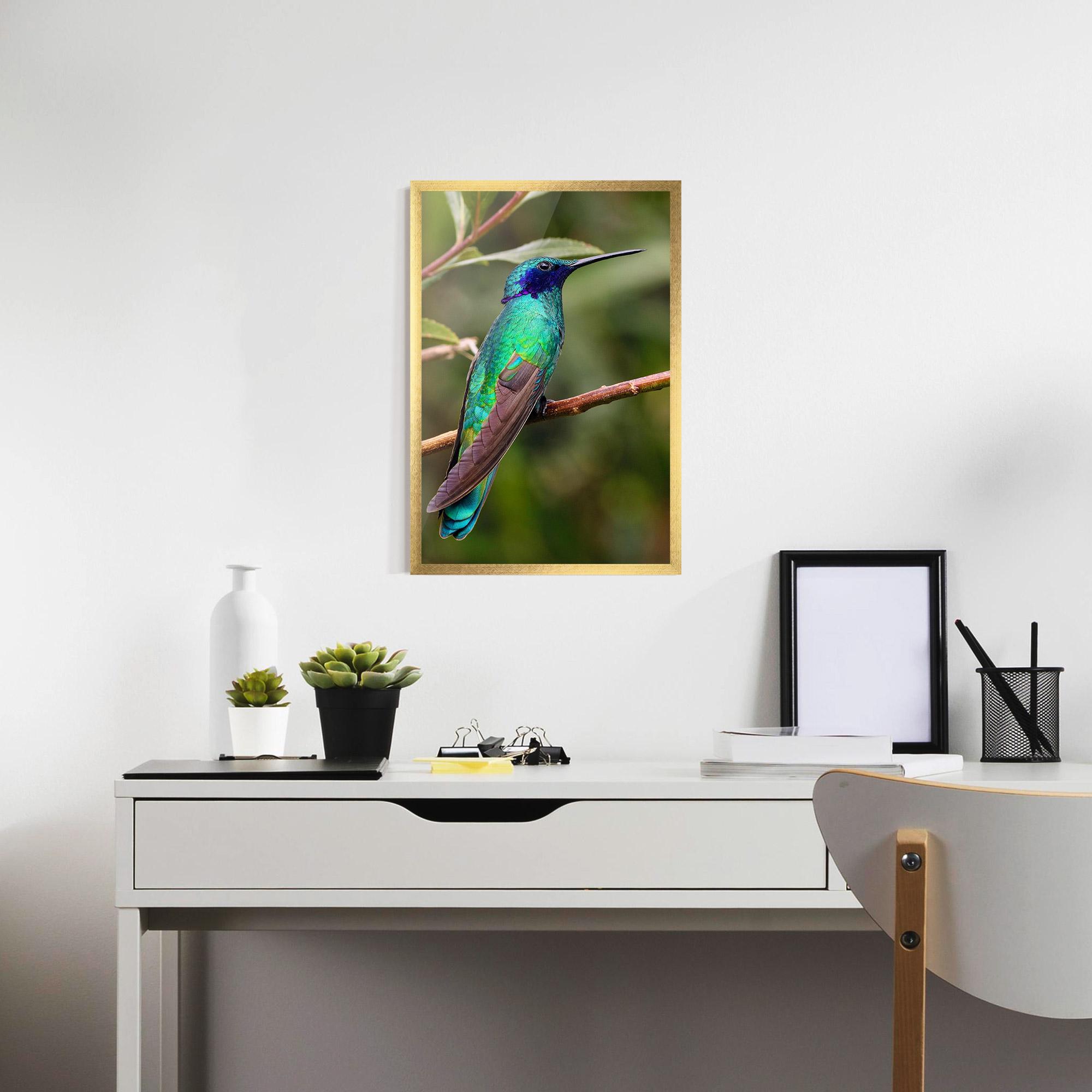 Gerahmte Poster Green Bird mockup 7