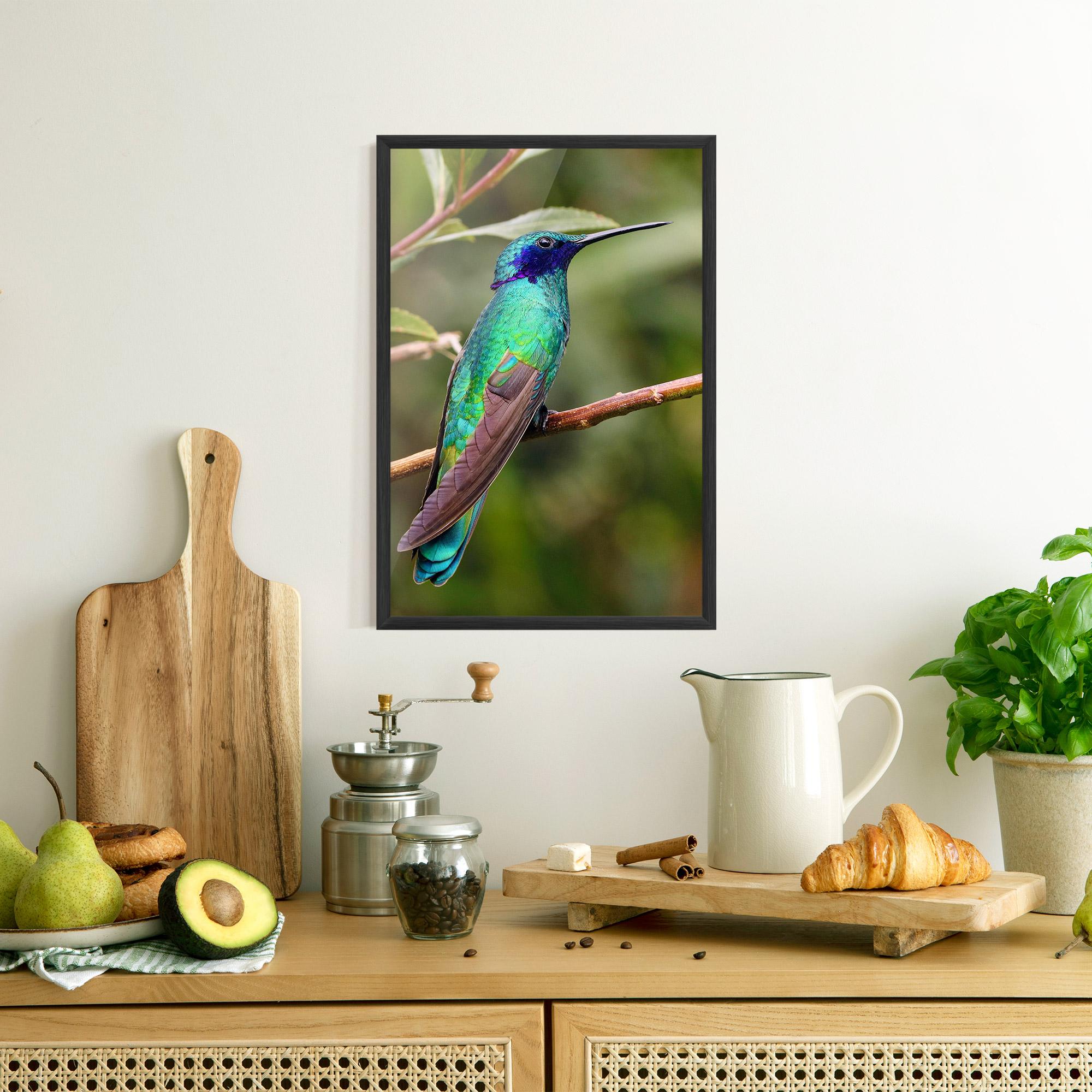 Gerahmte Poster Green Bird mockup 8