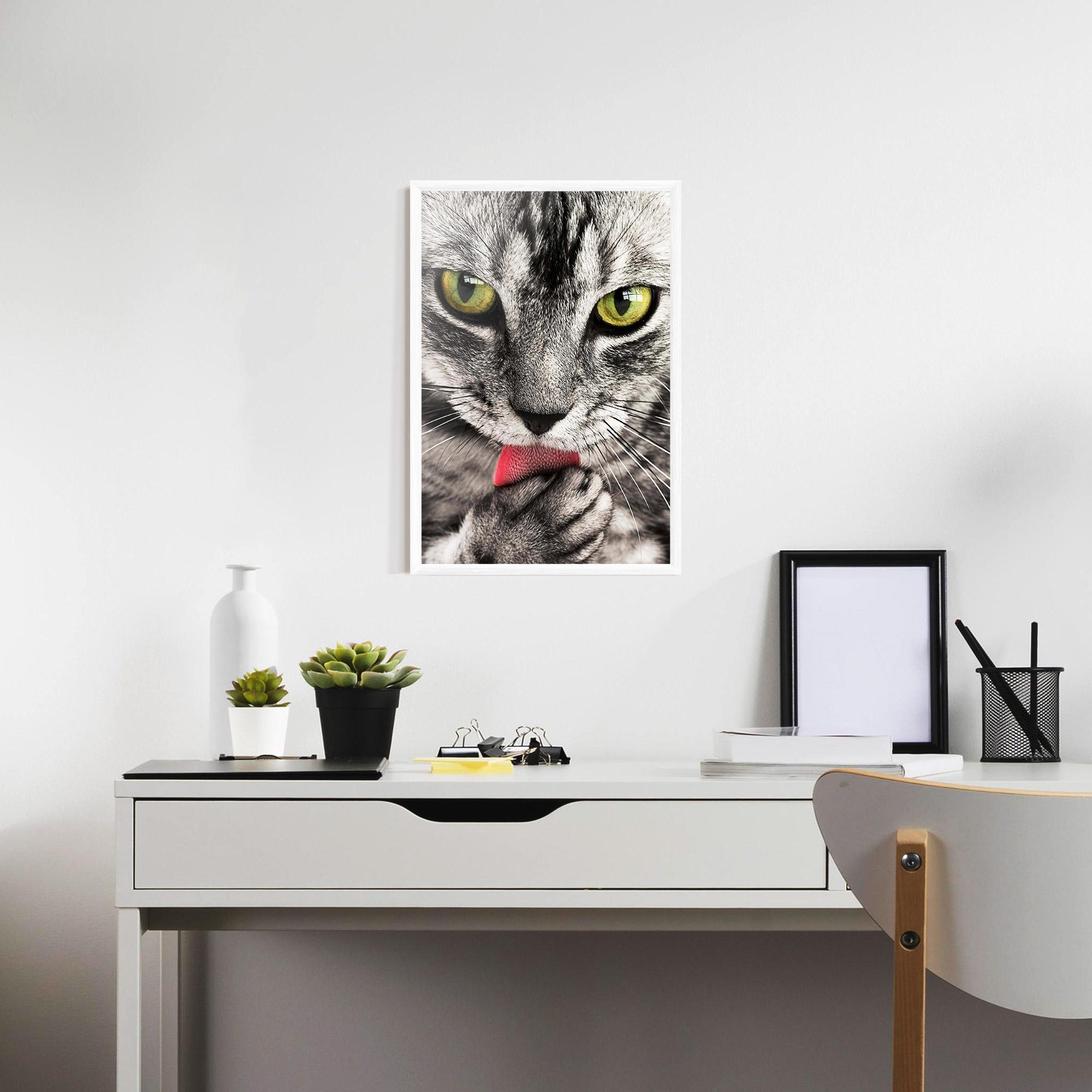 Gerahmte Poster Green Eyes Close Up Cat mockup 7