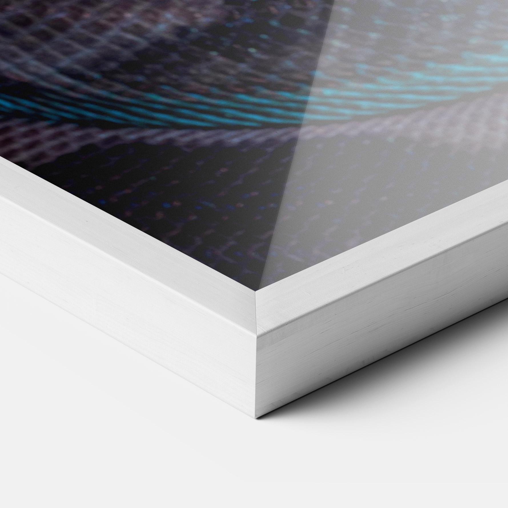 Gerahmte Poster Vibrant Snake mockup 3