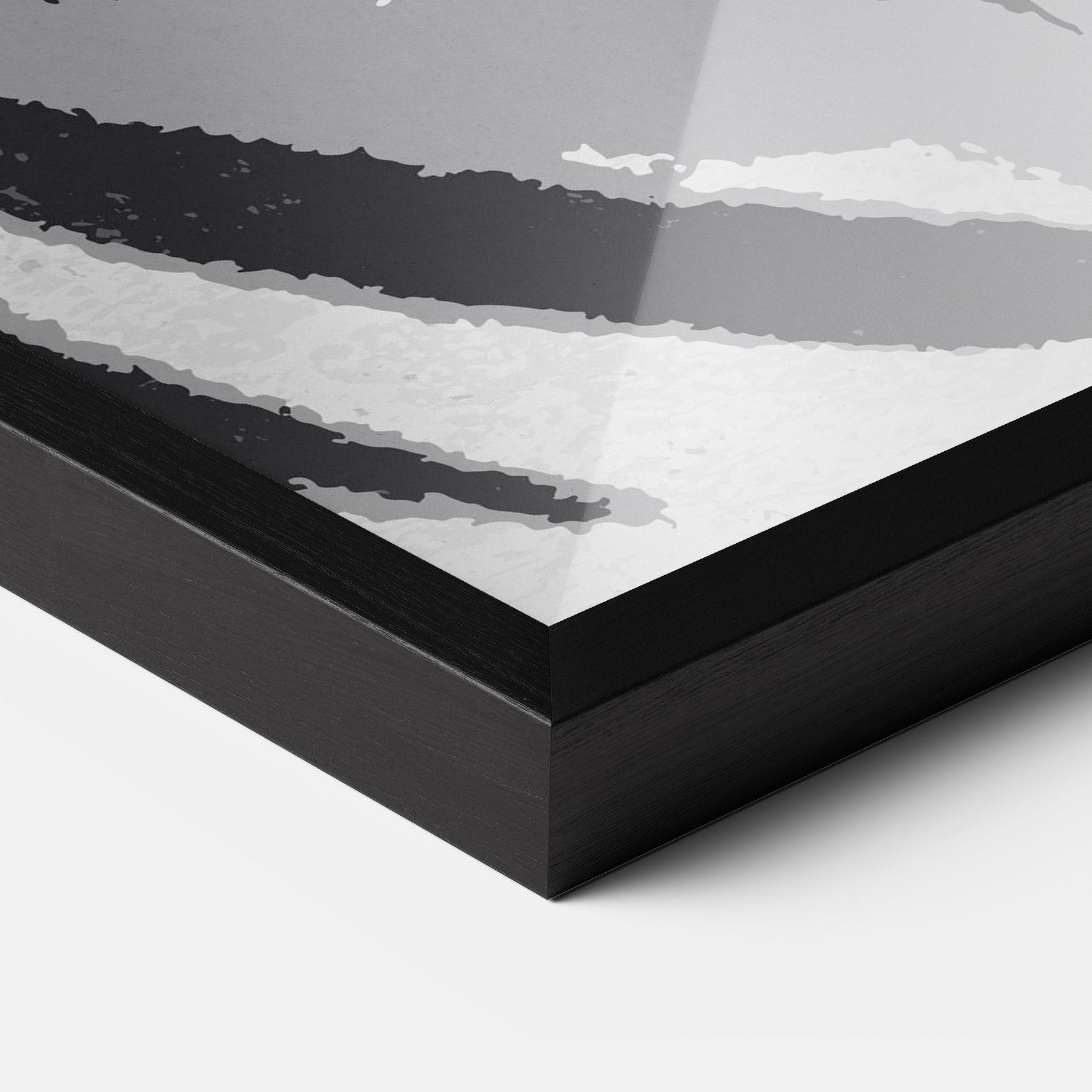 Gerahmte Poster Grey Tiger Head mockup 3