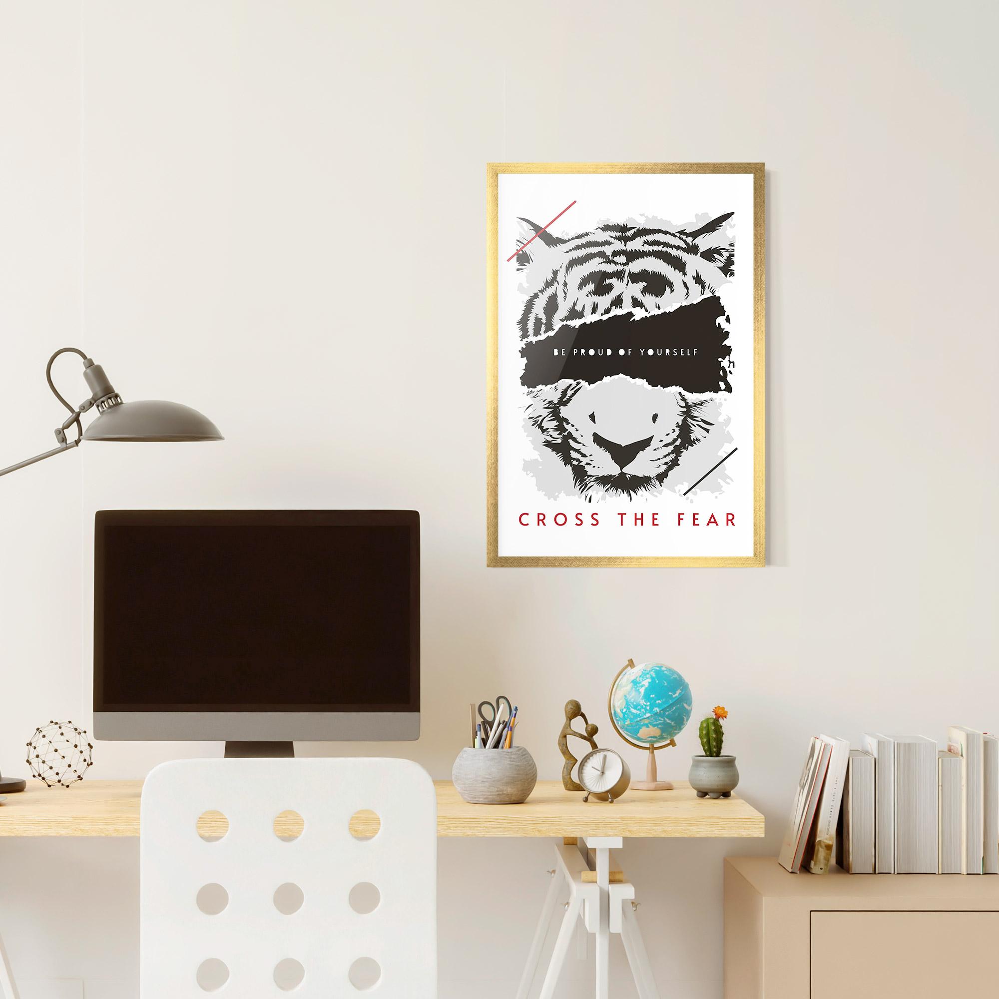 Gerahmte Poster Cross The Fear mockup 6