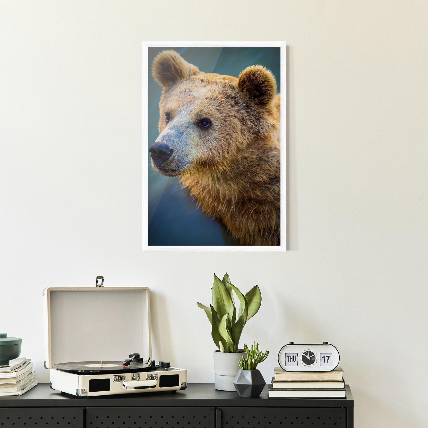 Gerahmte Poster Bear Head mockup 2