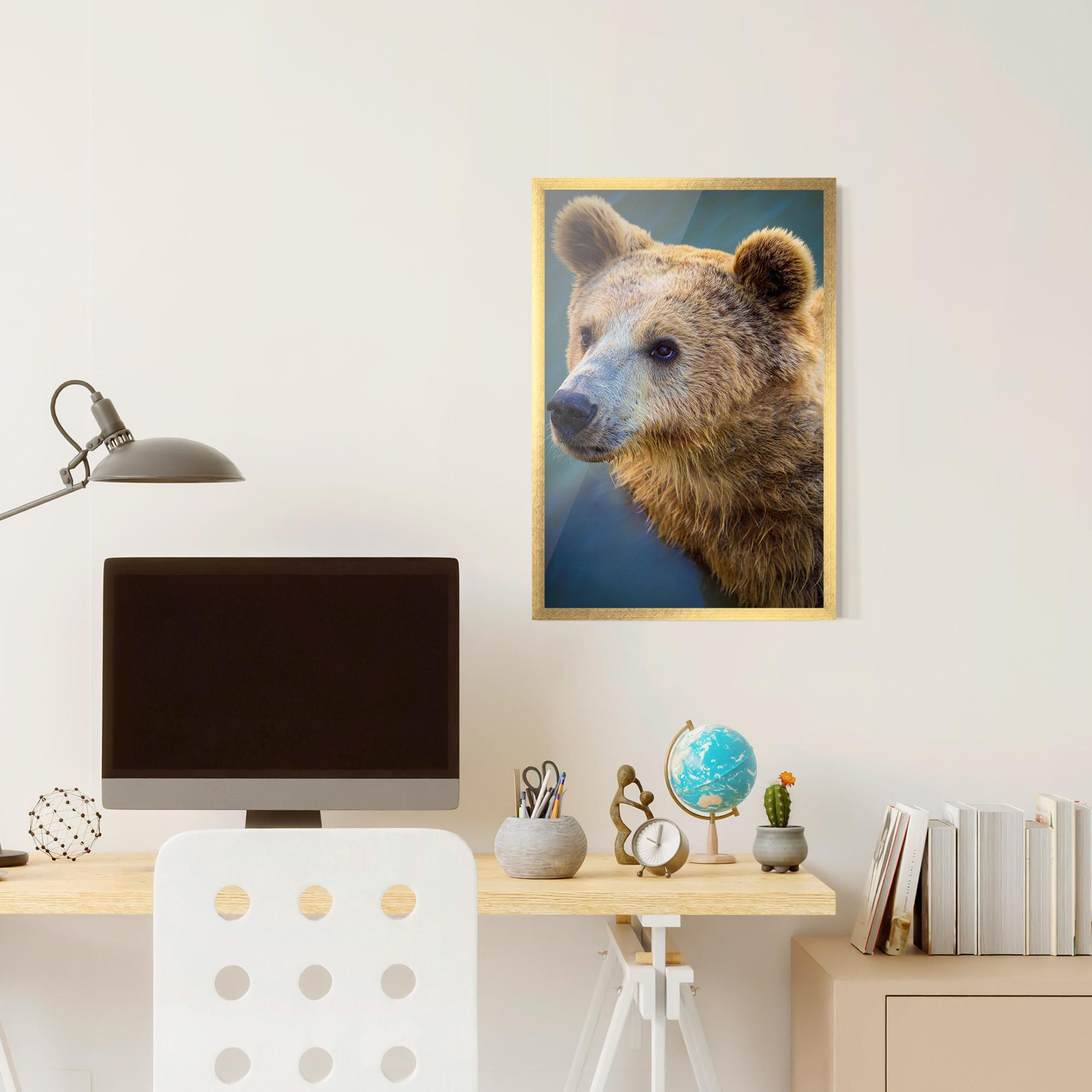 Gerahmte Poster Bear Head mockup 6