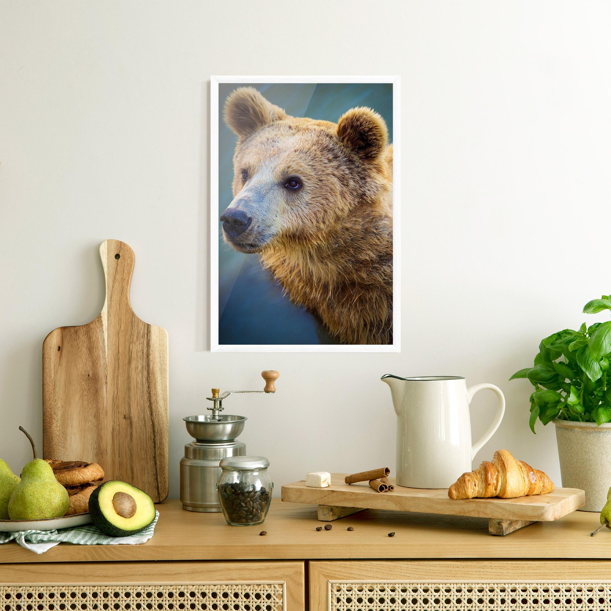 Gerahmte Poster Bear Head mockup 8