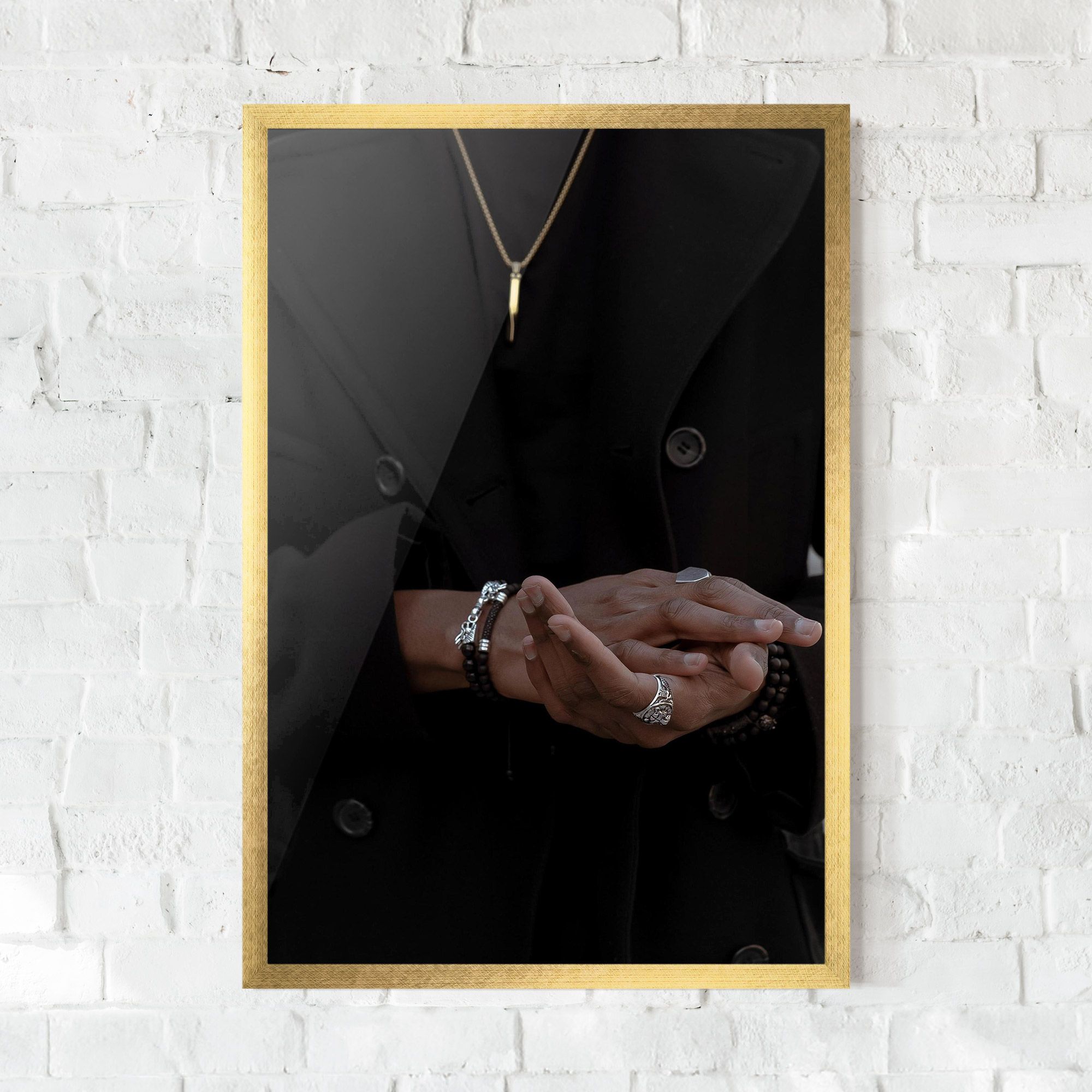 Man Accessories mockup 0