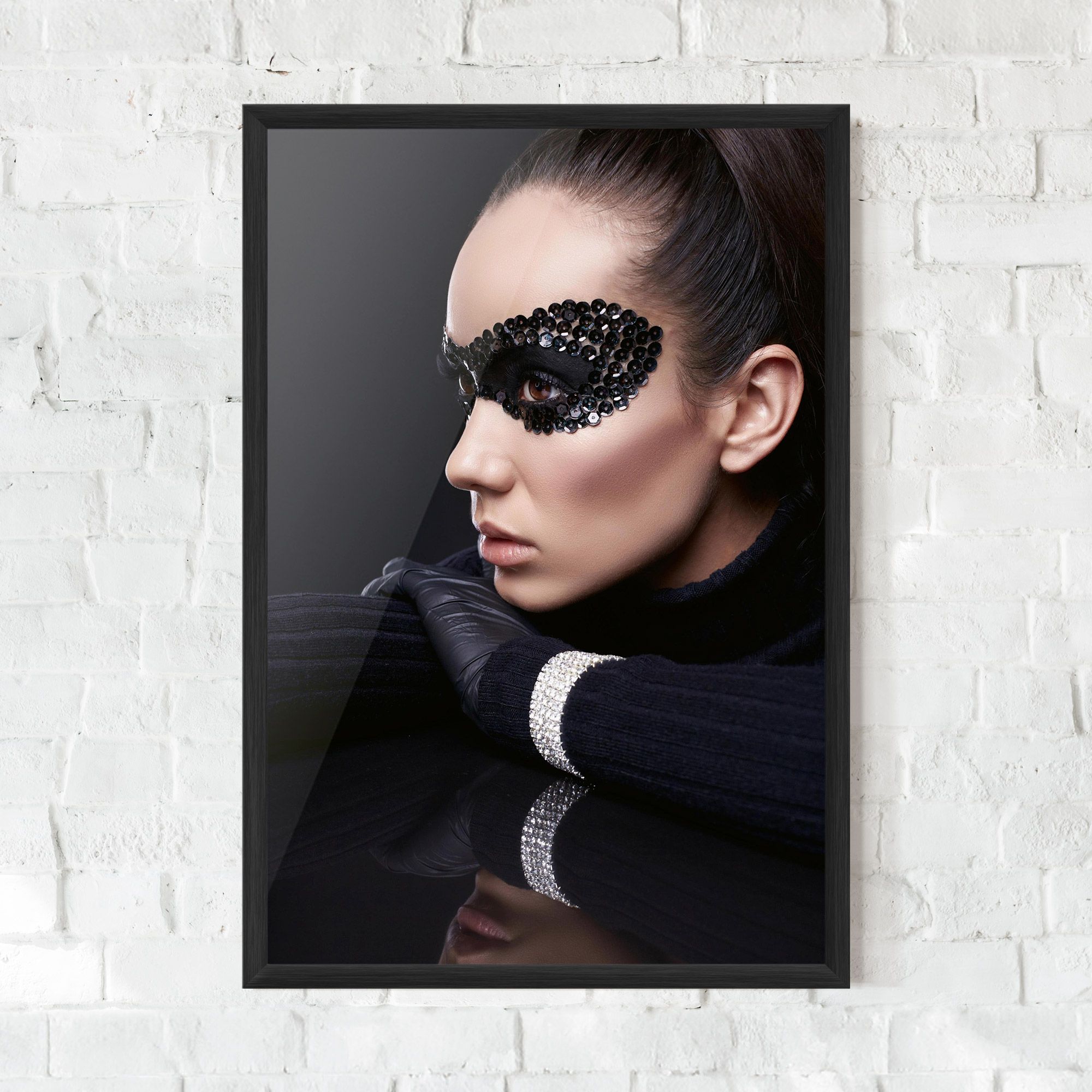 Mirrored Bracelet mockup 0