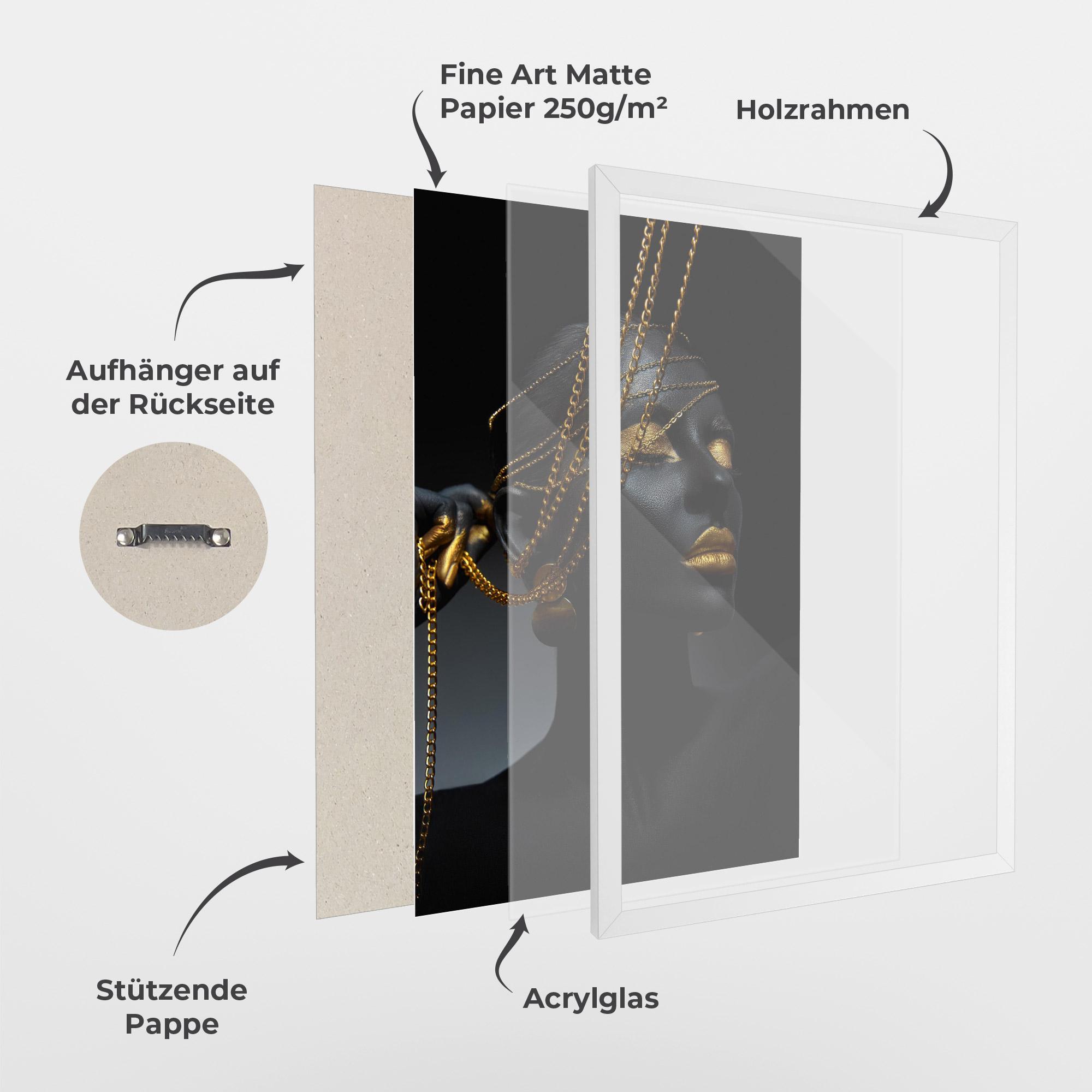 Gerahmte Poster Pretty Gold Chain mockup 1