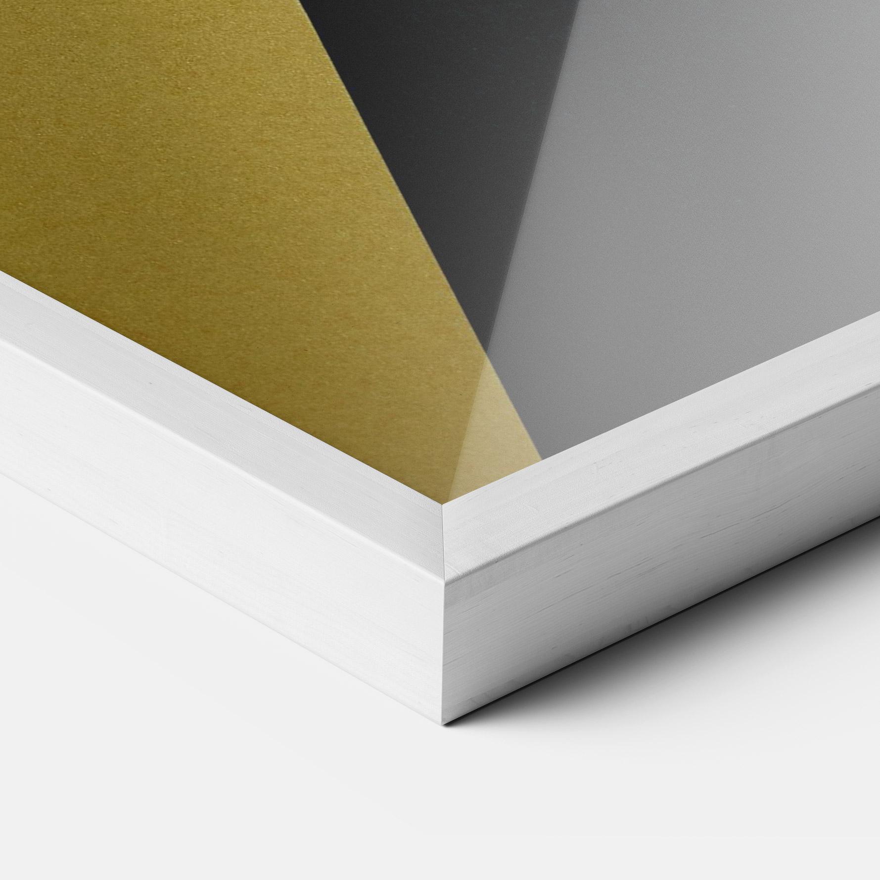 Gerahmte Poster Gun Neckace mockup 3