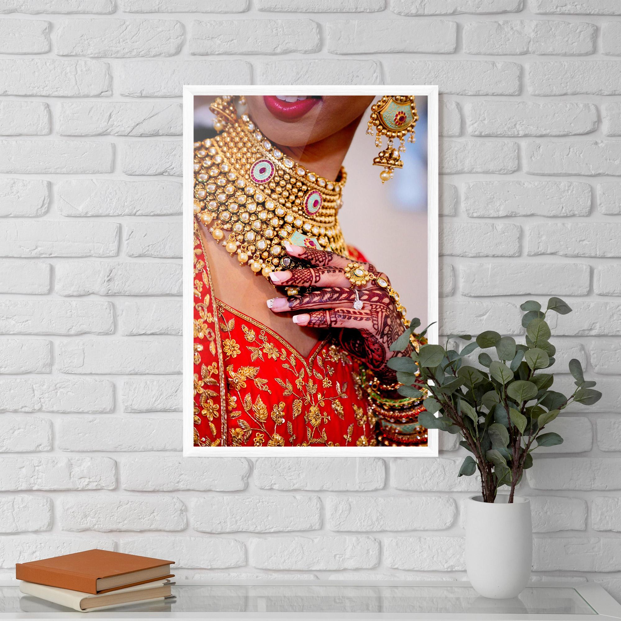 Gerahmte Poster Gold Beautiful Jewelry mockup 5