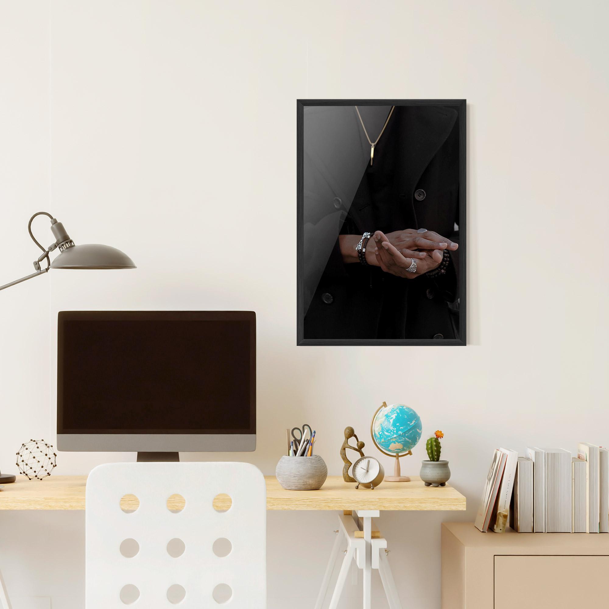 Gerahmte Poster Man Accessories mockup 6