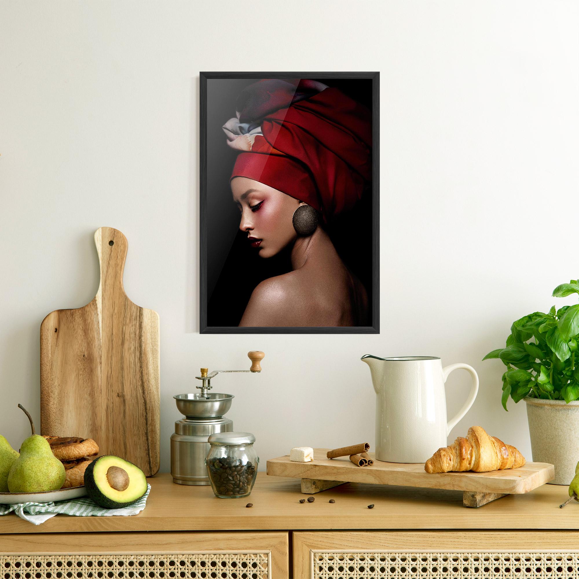 Gerahmte Poster Big Circle Earring mockup 8