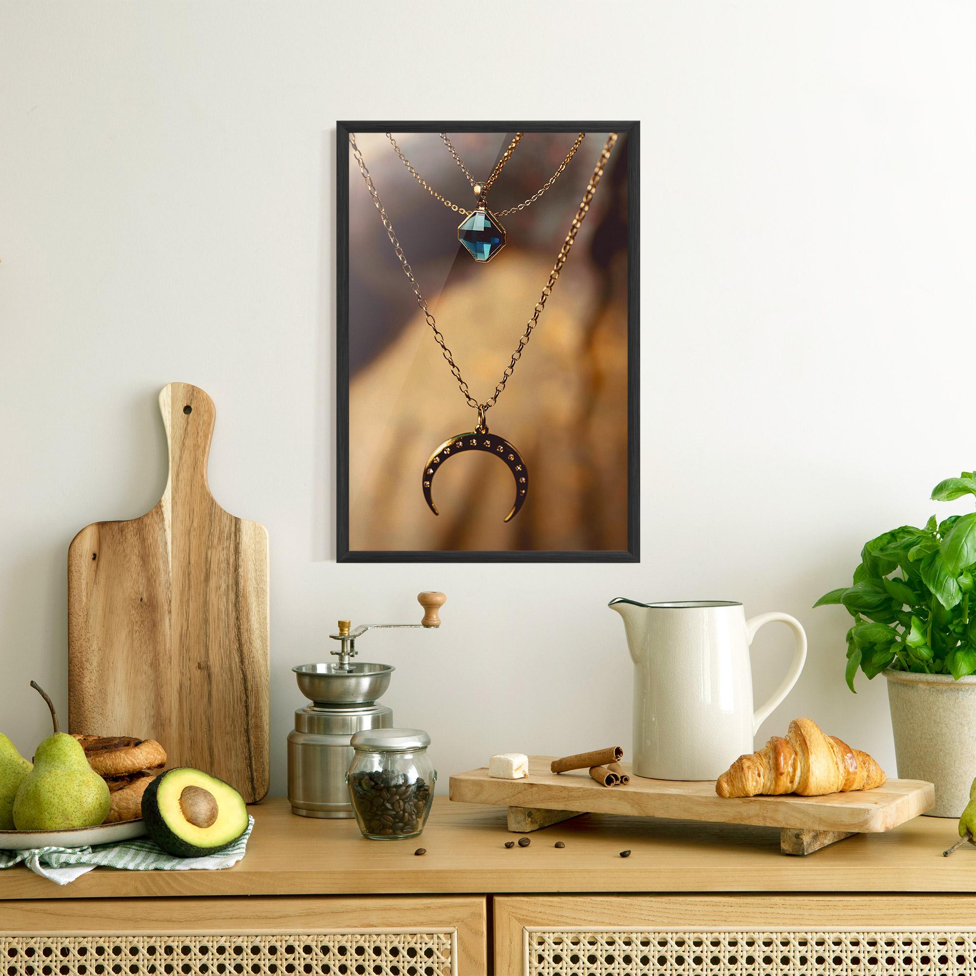 Gerahmte Poster Moon Blue Necklace mockup 8