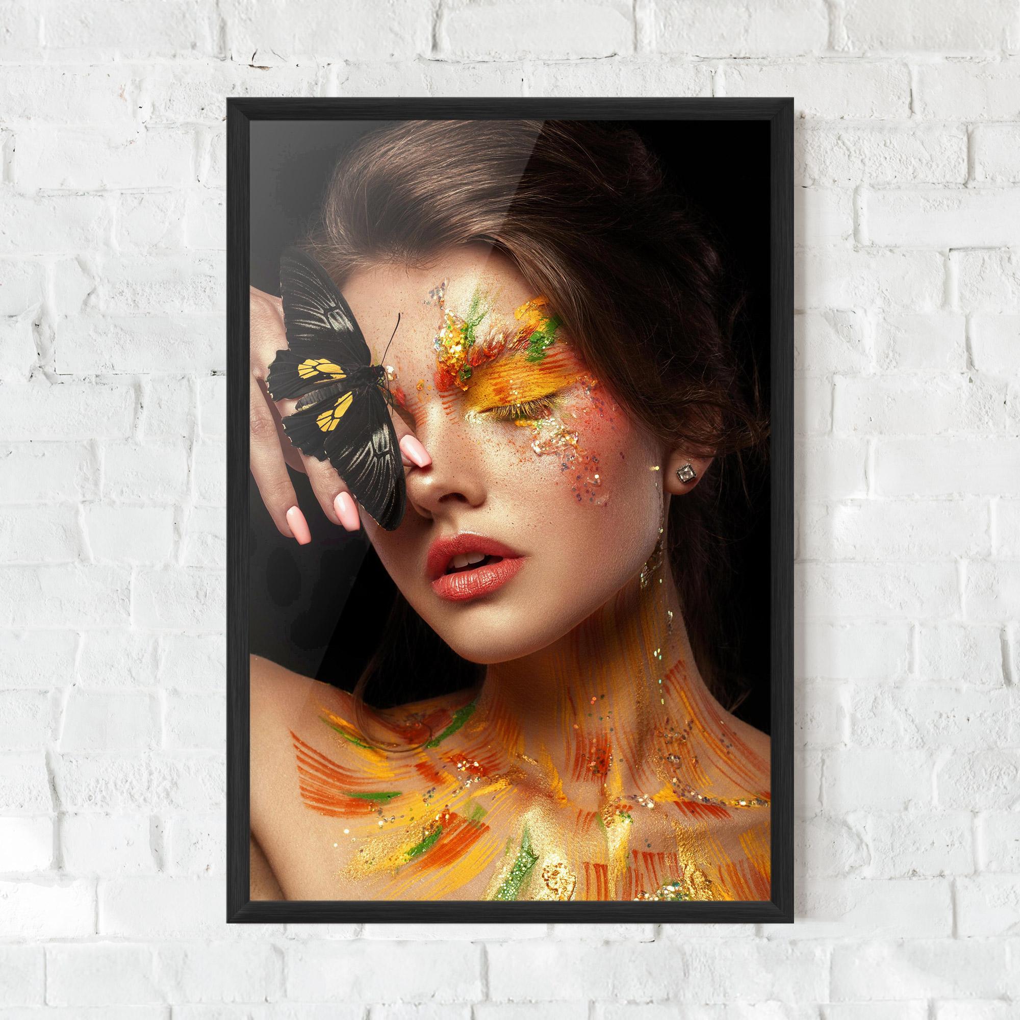 Gerahmte Poster Butterflu Makeup mockup 0
