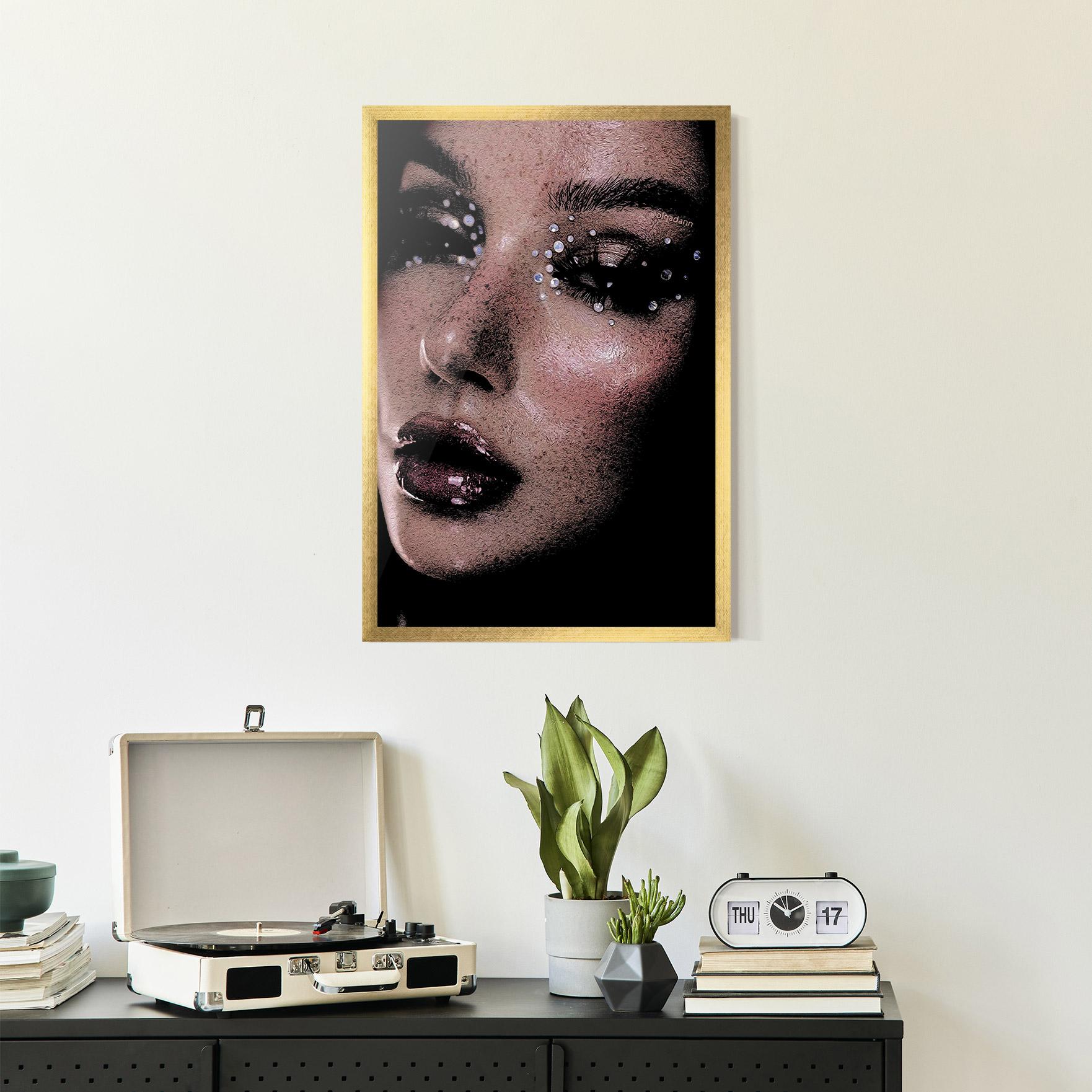 Gerahmte Poster Pretty Crystal Makeup mockup 2