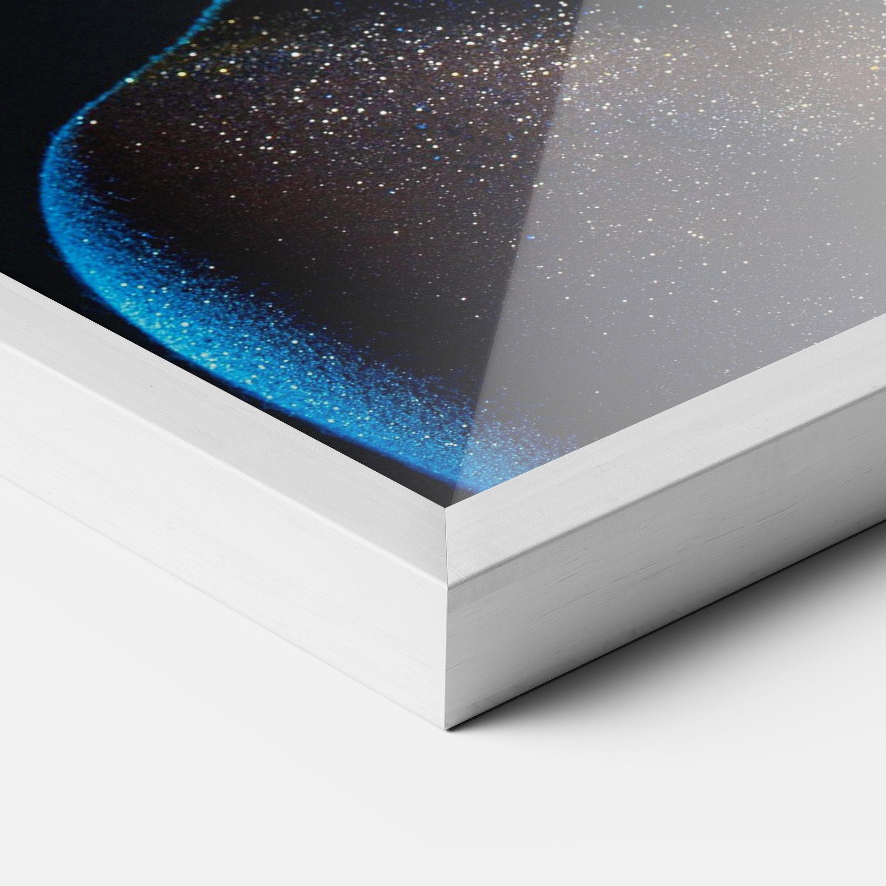 Gerahmte Poster Blue Hair Hands mockup 3