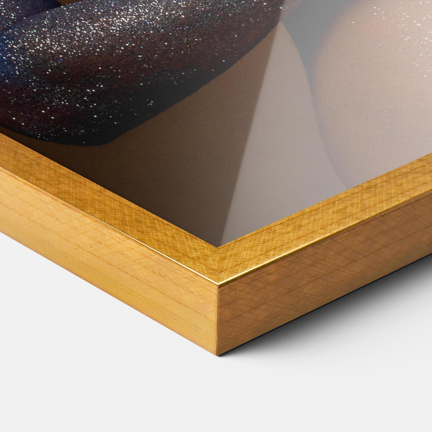 Gerahmte Poster Blue Hair Make Up mockup 3