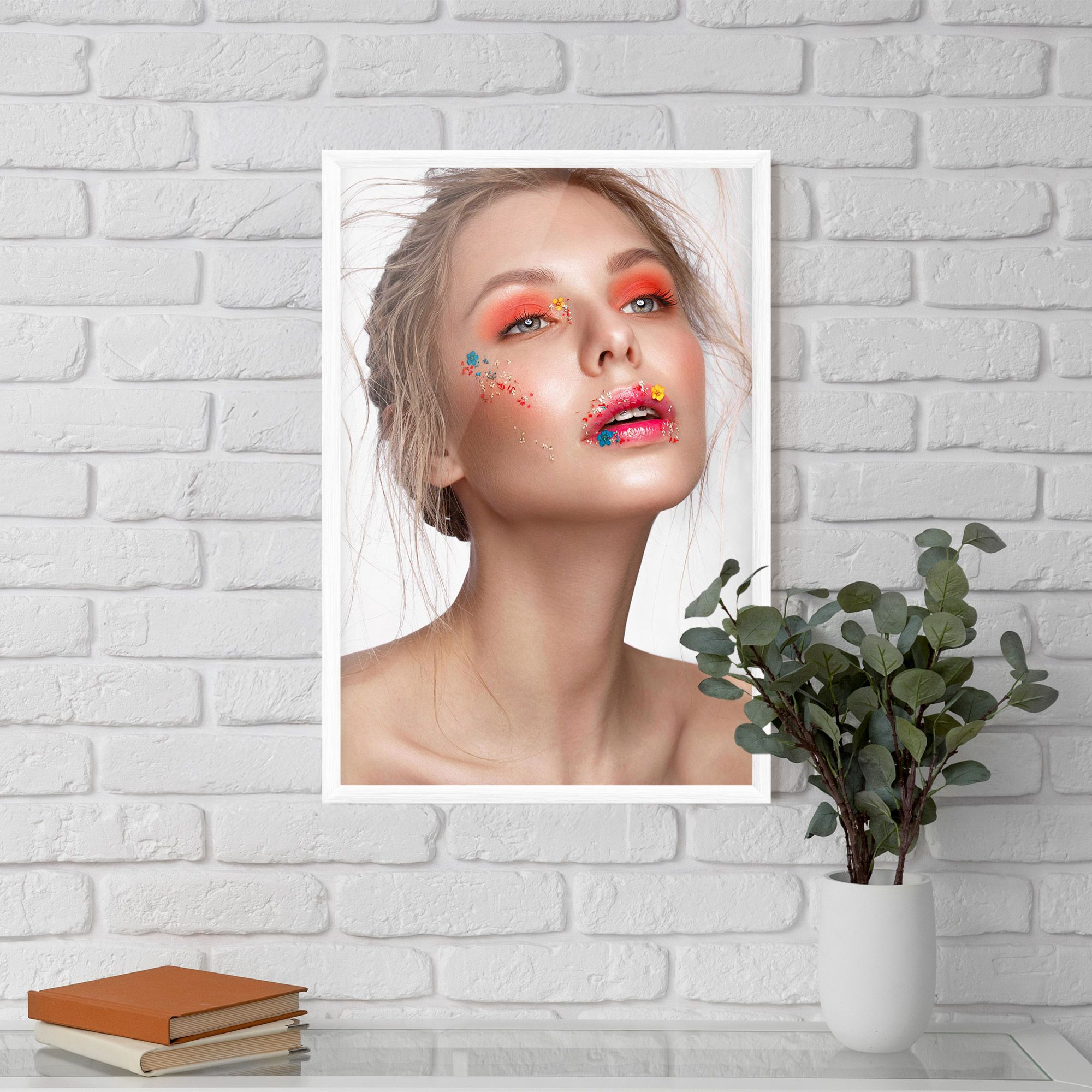 Lips Flower mockup 5