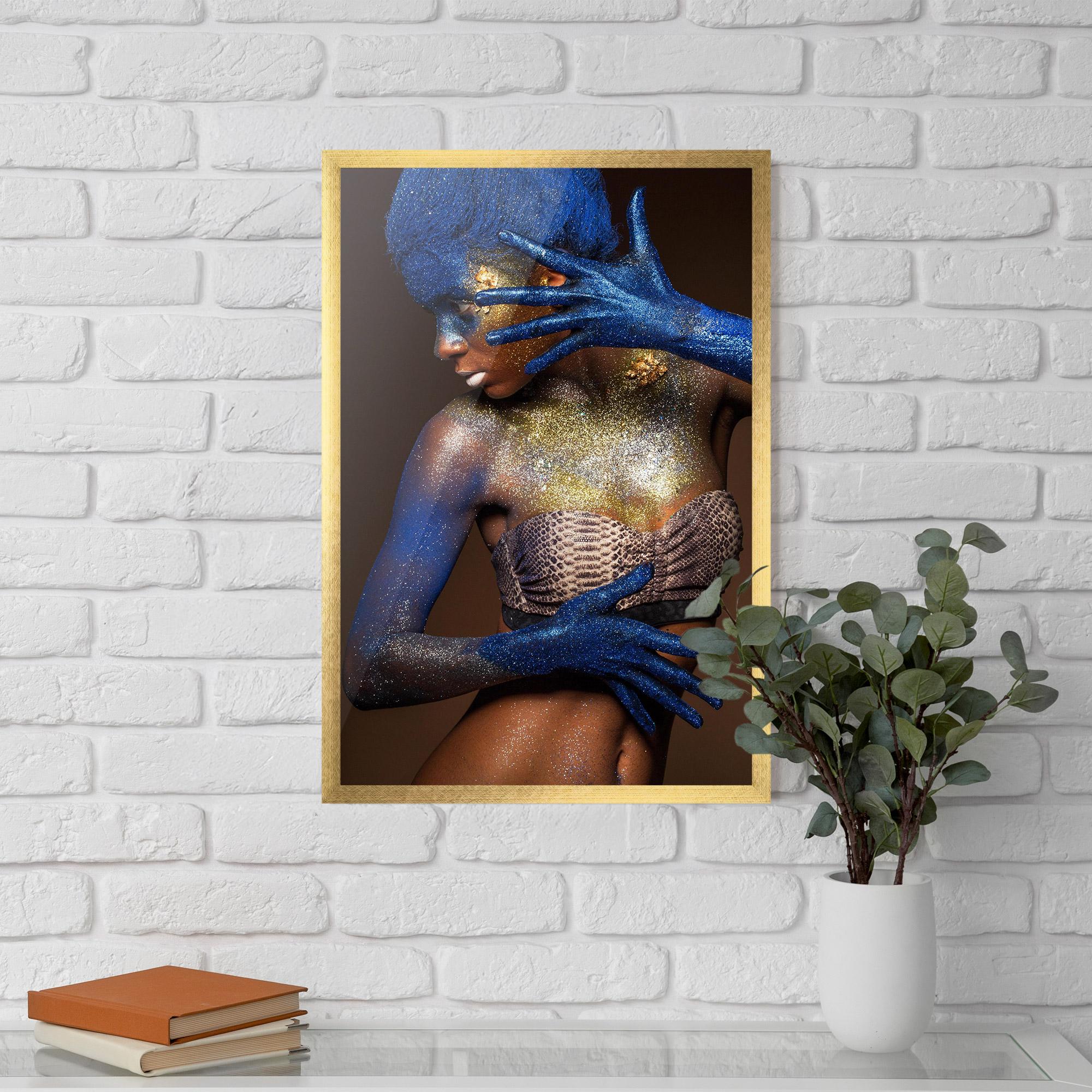 Gerahmte Poster Blue Hair Make Up mockup 5