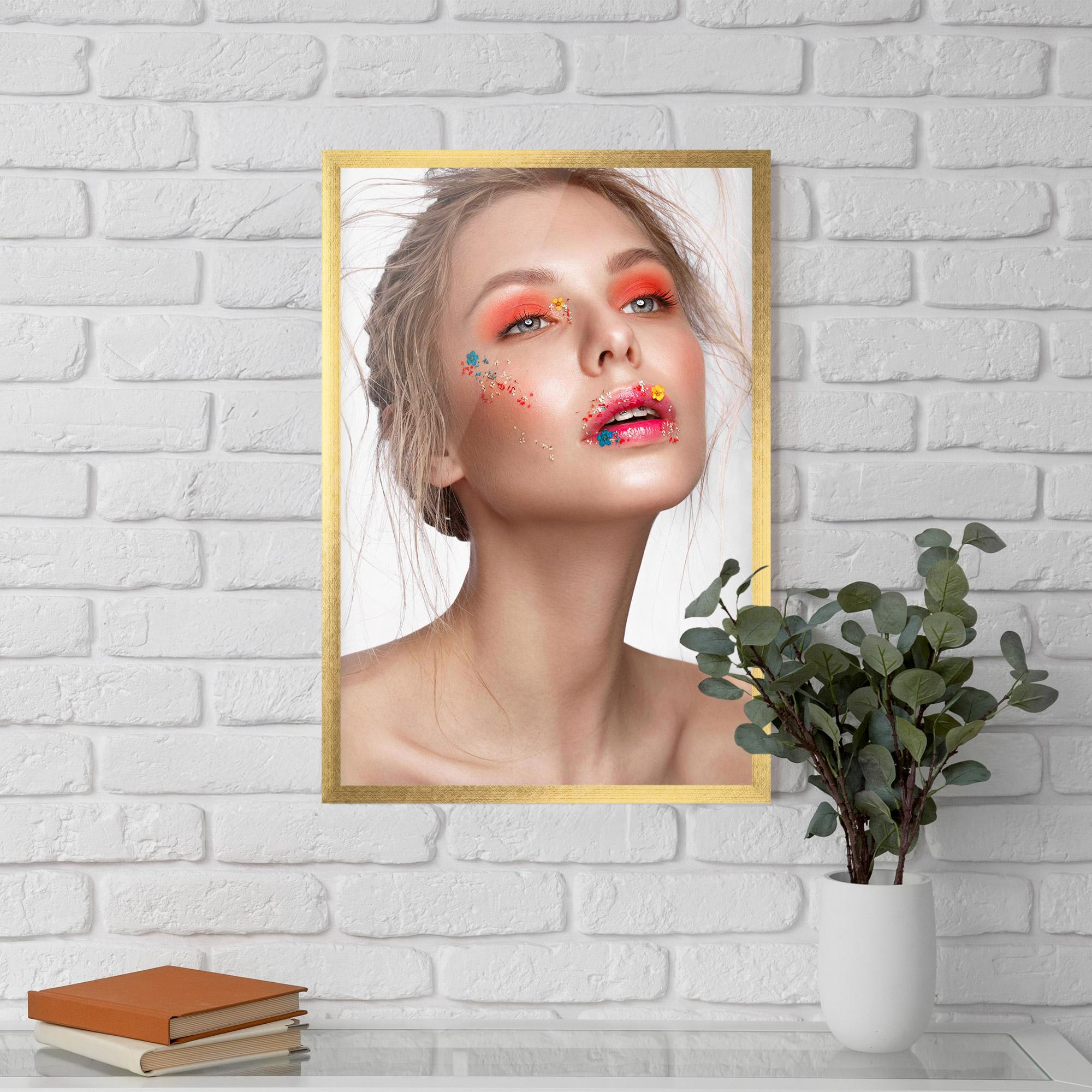 Gerahmte Poster Lips Flower mockup 5