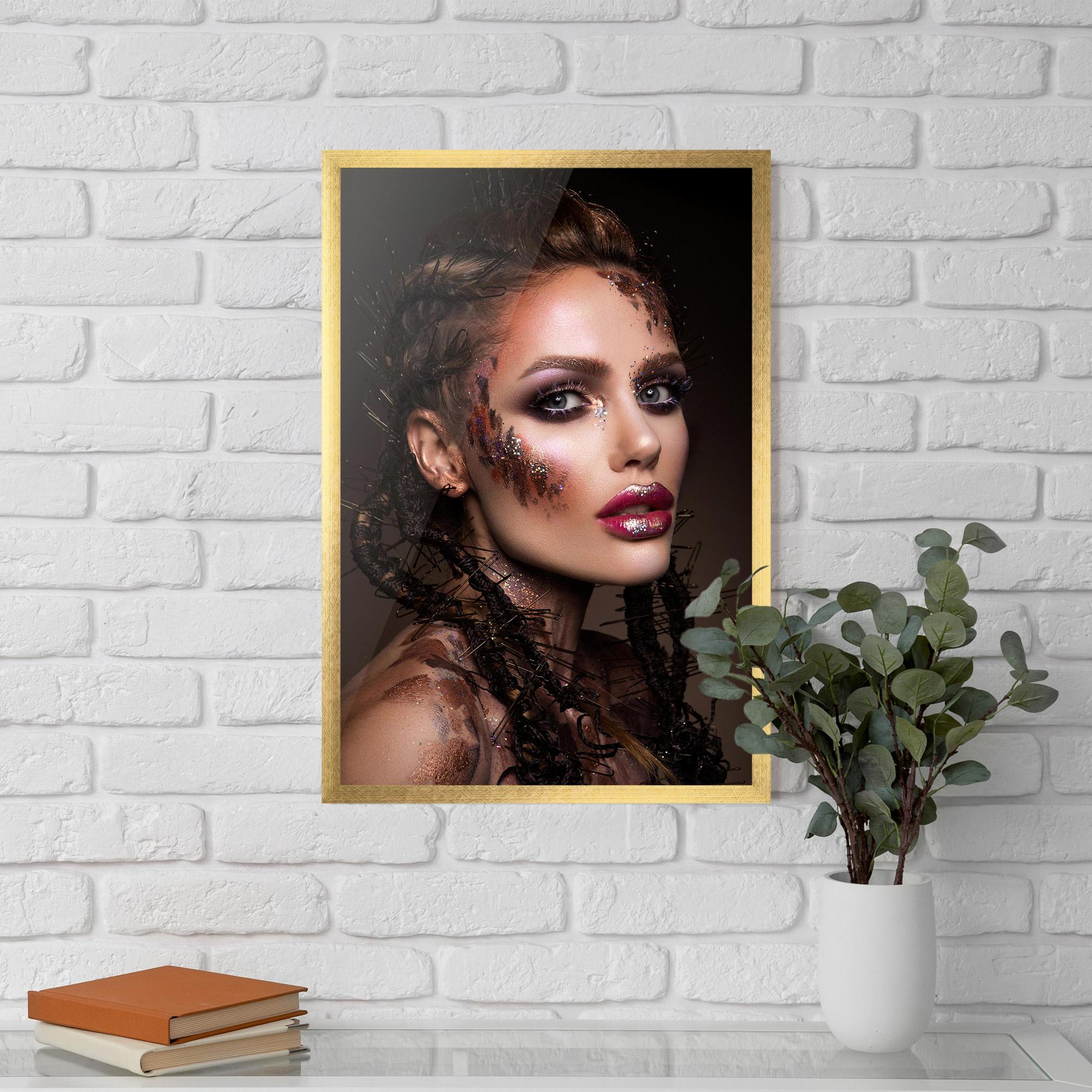 Gerahmte Poster Purple Eyelashes mockup 5