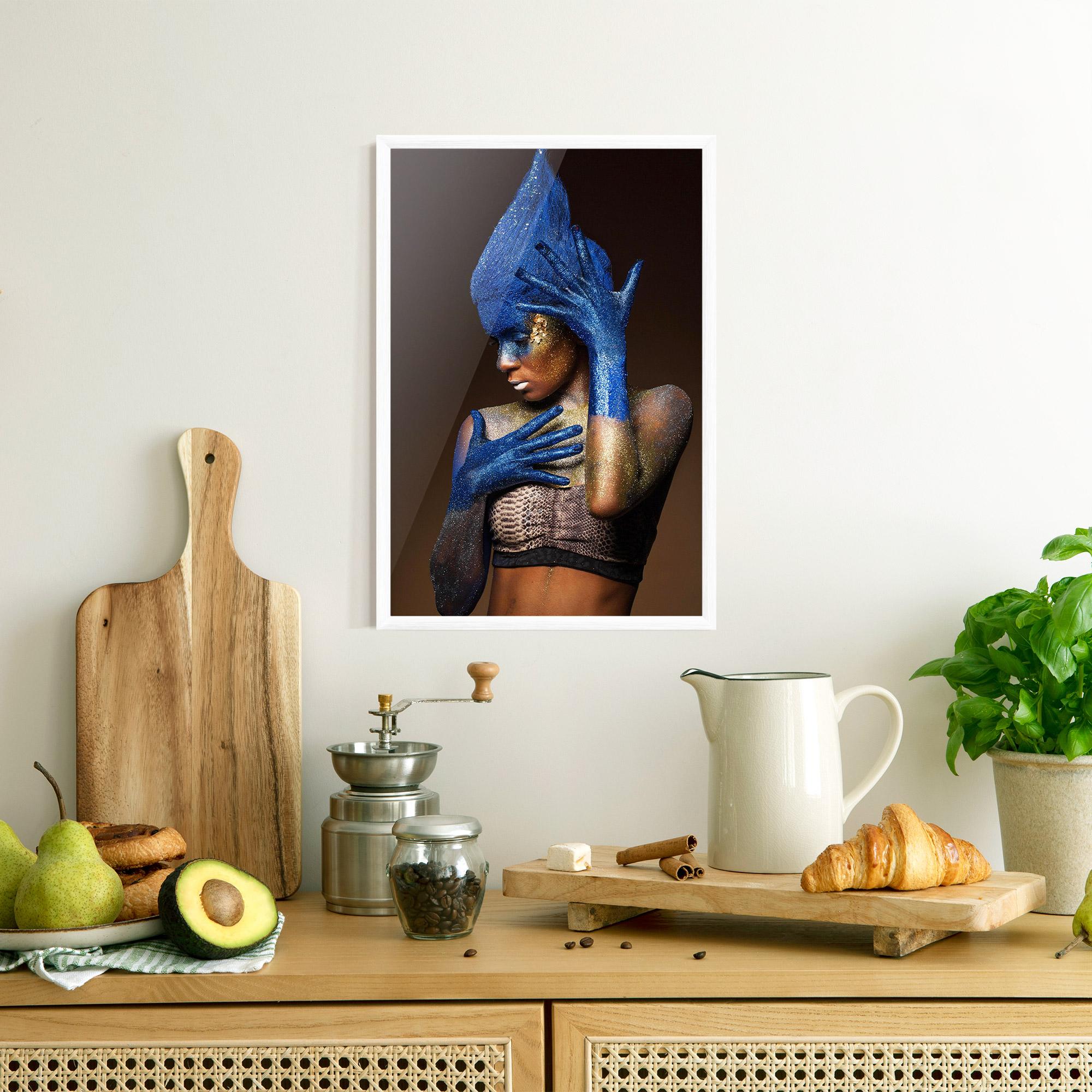 Gerahmte Poster Blue Hands Makeup mockup 8