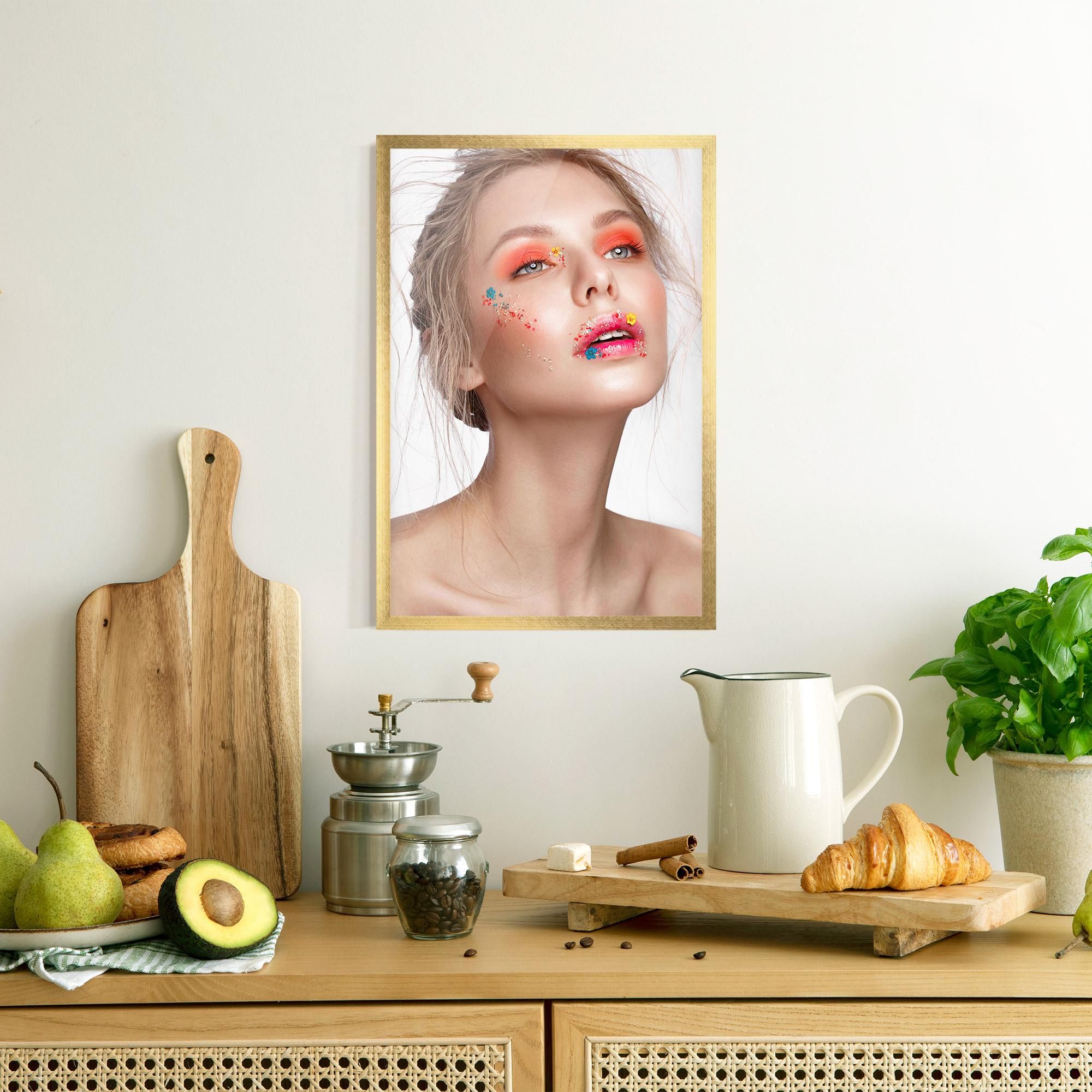 Gerahmte Poster Lips Flower mockup 8