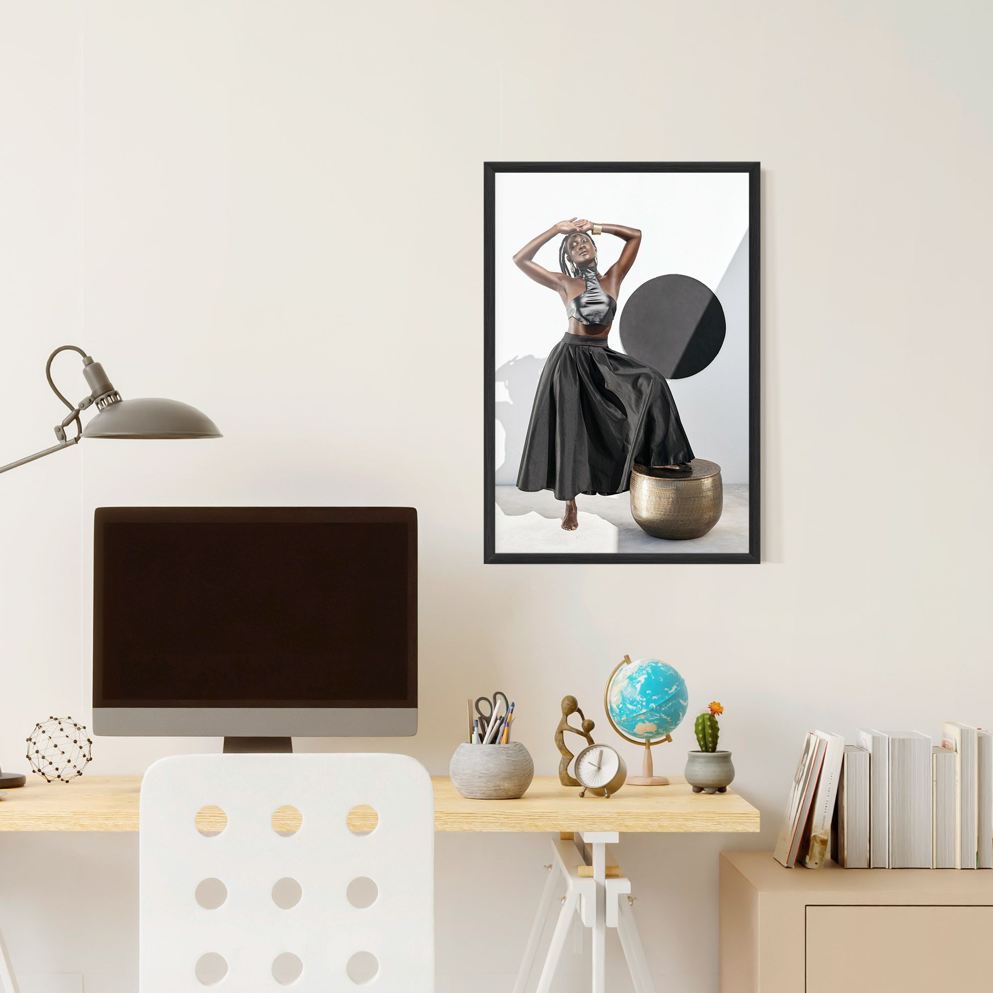 Confidence Queen mockup 6