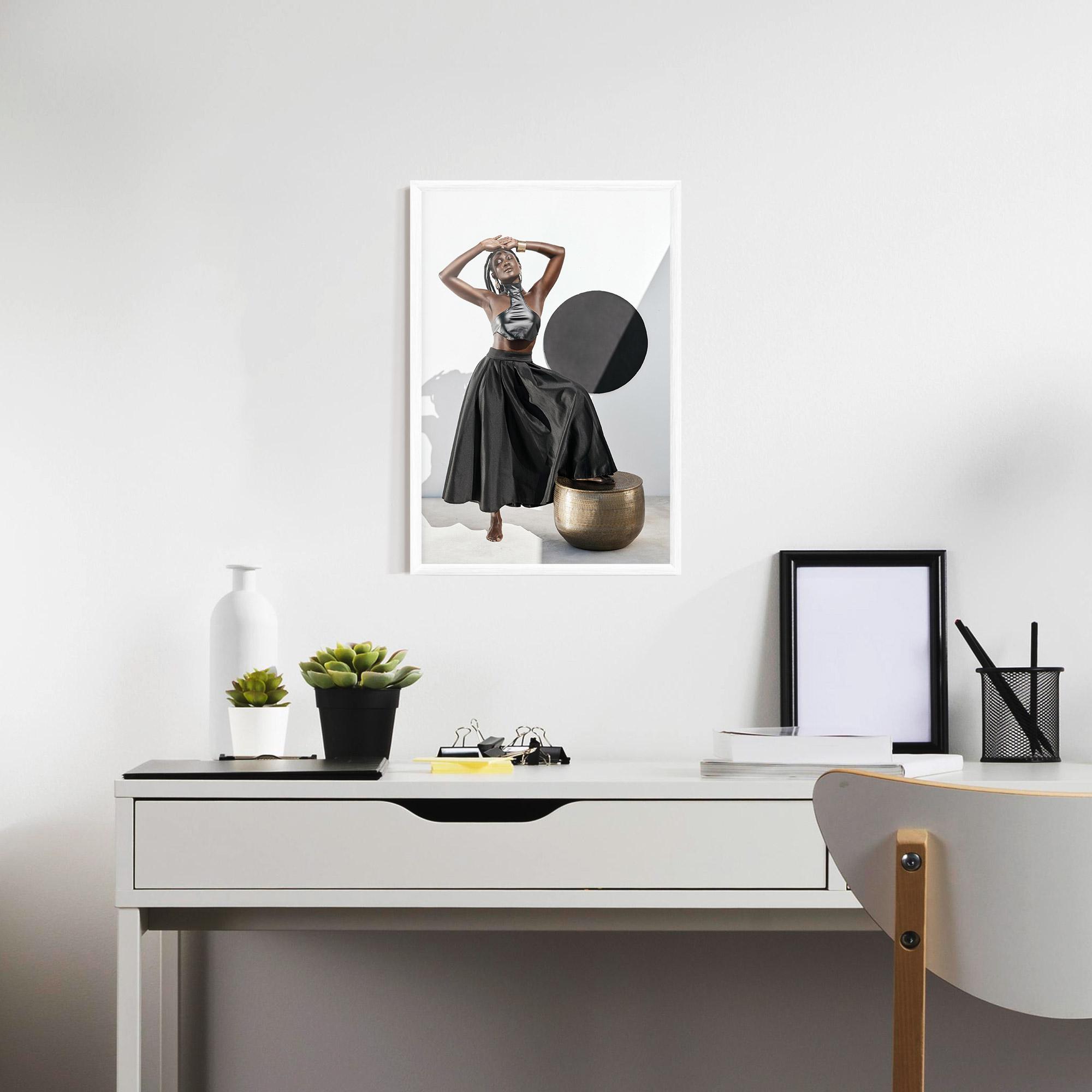 Gerahmte Poster Confidence Queen mockup 7