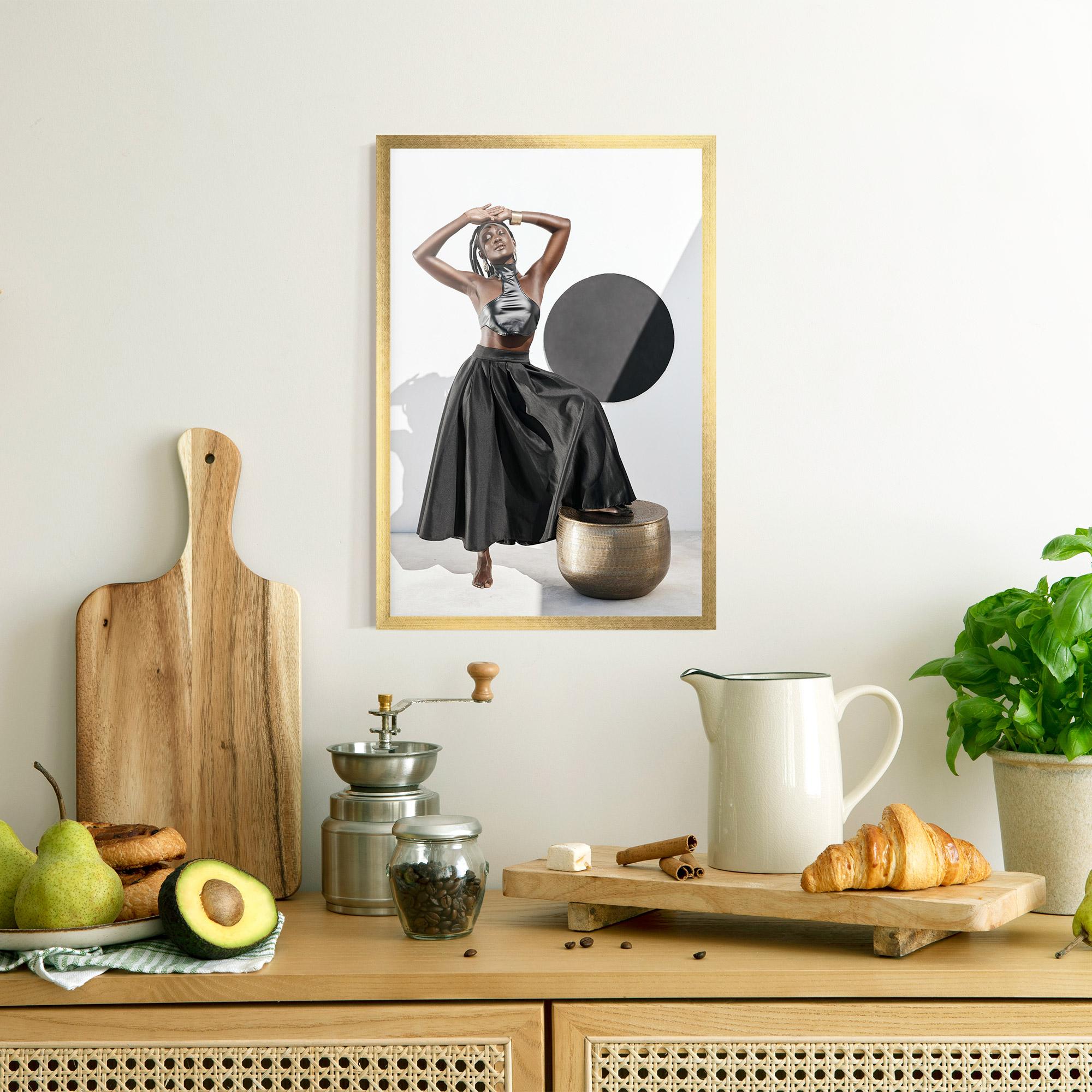 Gerahmte Poster Confidence Queen mockup 8