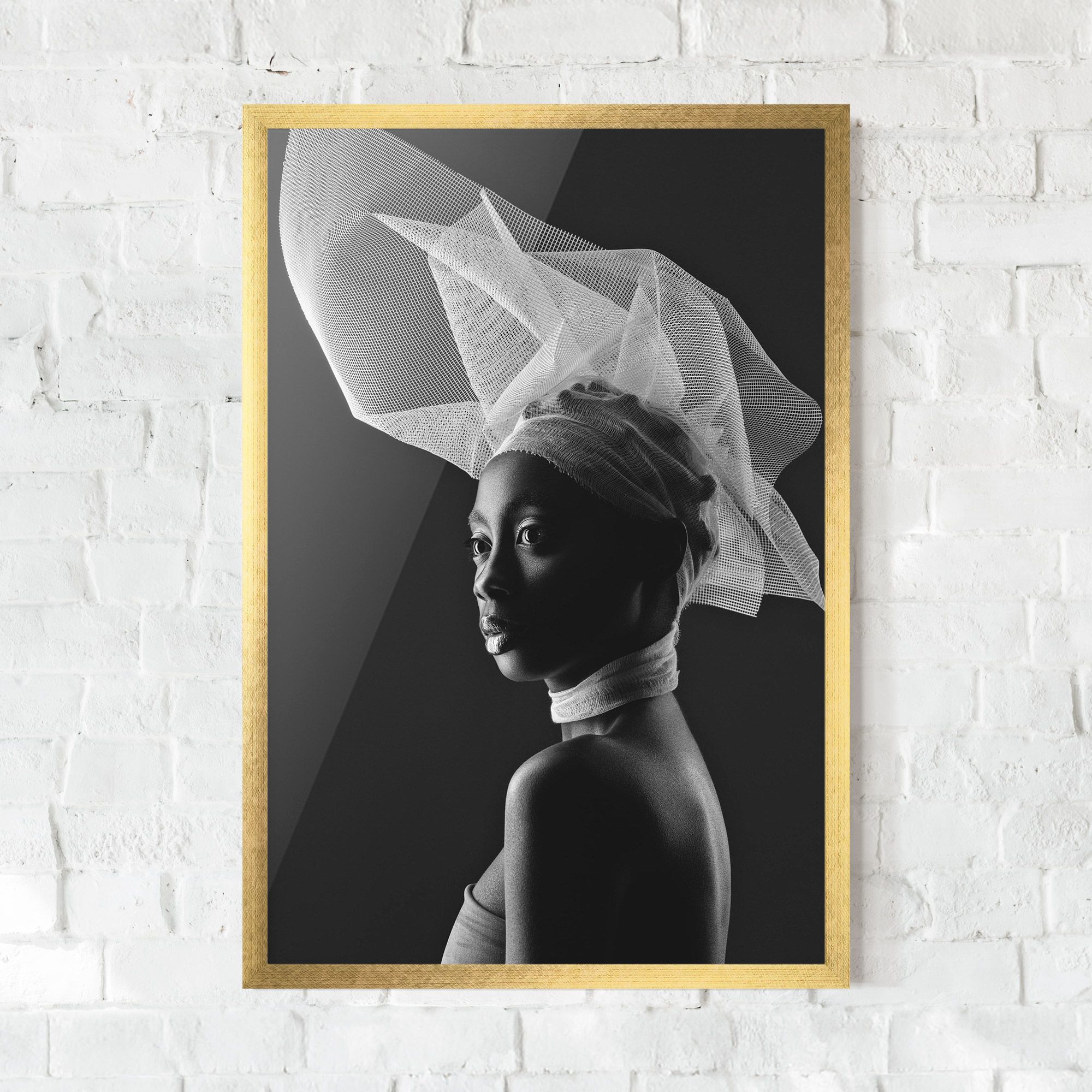 Veil Hat Woman mockup 0